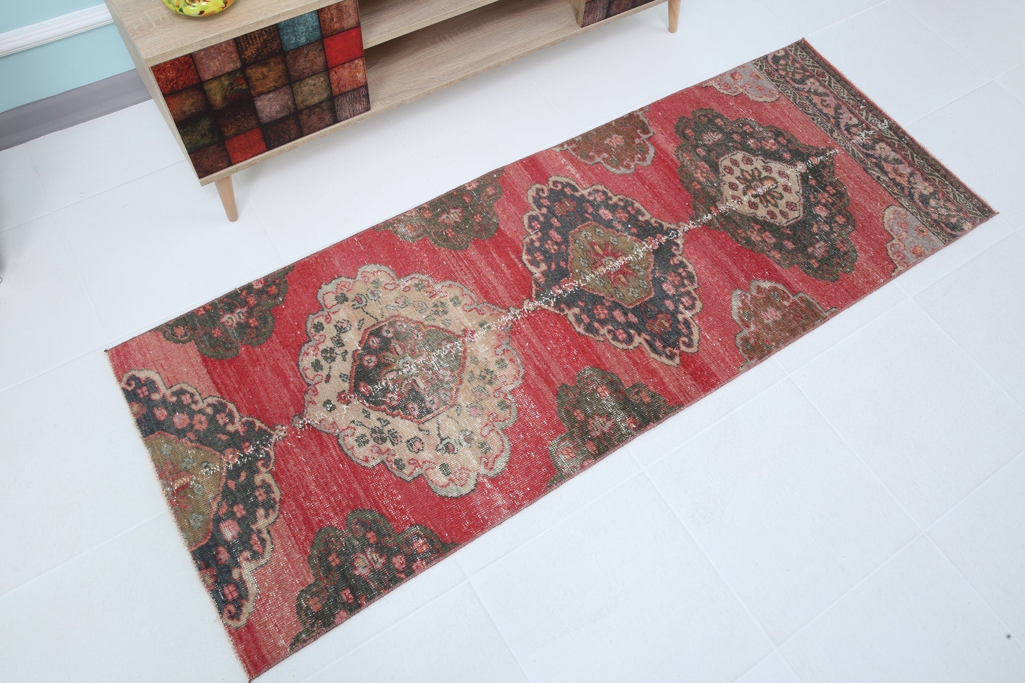 Turkish Vintage Runner Rug 2’5’ x 6’8’