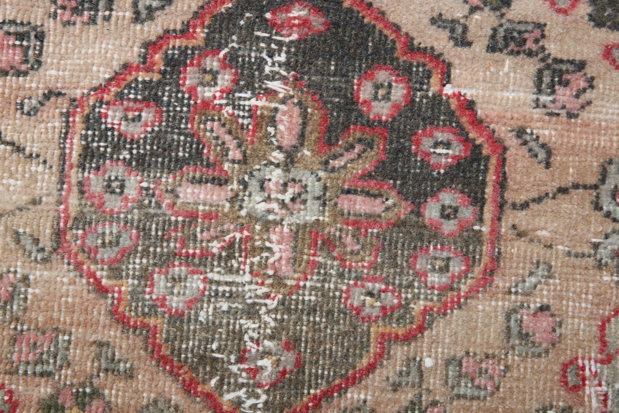Turkish Vintage Runner Rug 2’5’ x 6’8’