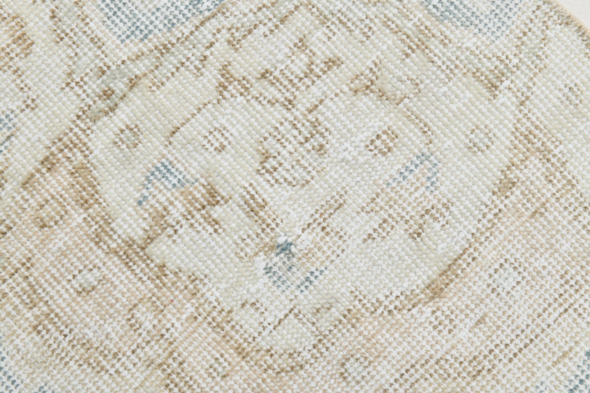 Turkish Vintage Runner Rug 2’5’ x 7’2’