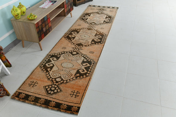 Turkish Vintage Runner Rug 2’7’’ x 10’4’’