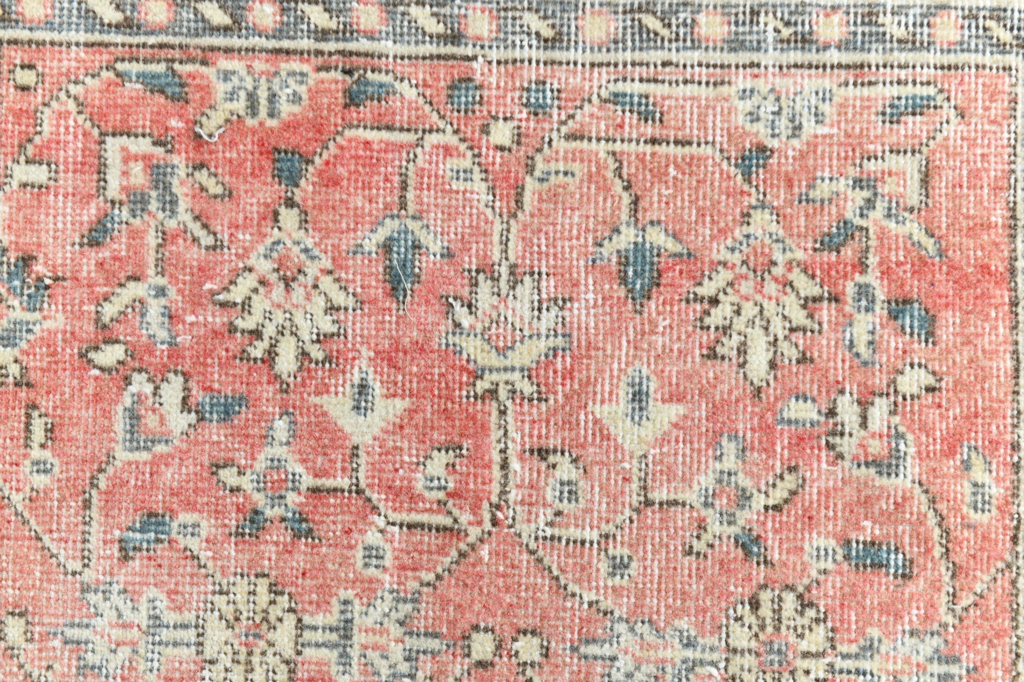 Turkish Vintage Runner Rug 2’7’’ x 9’5’’