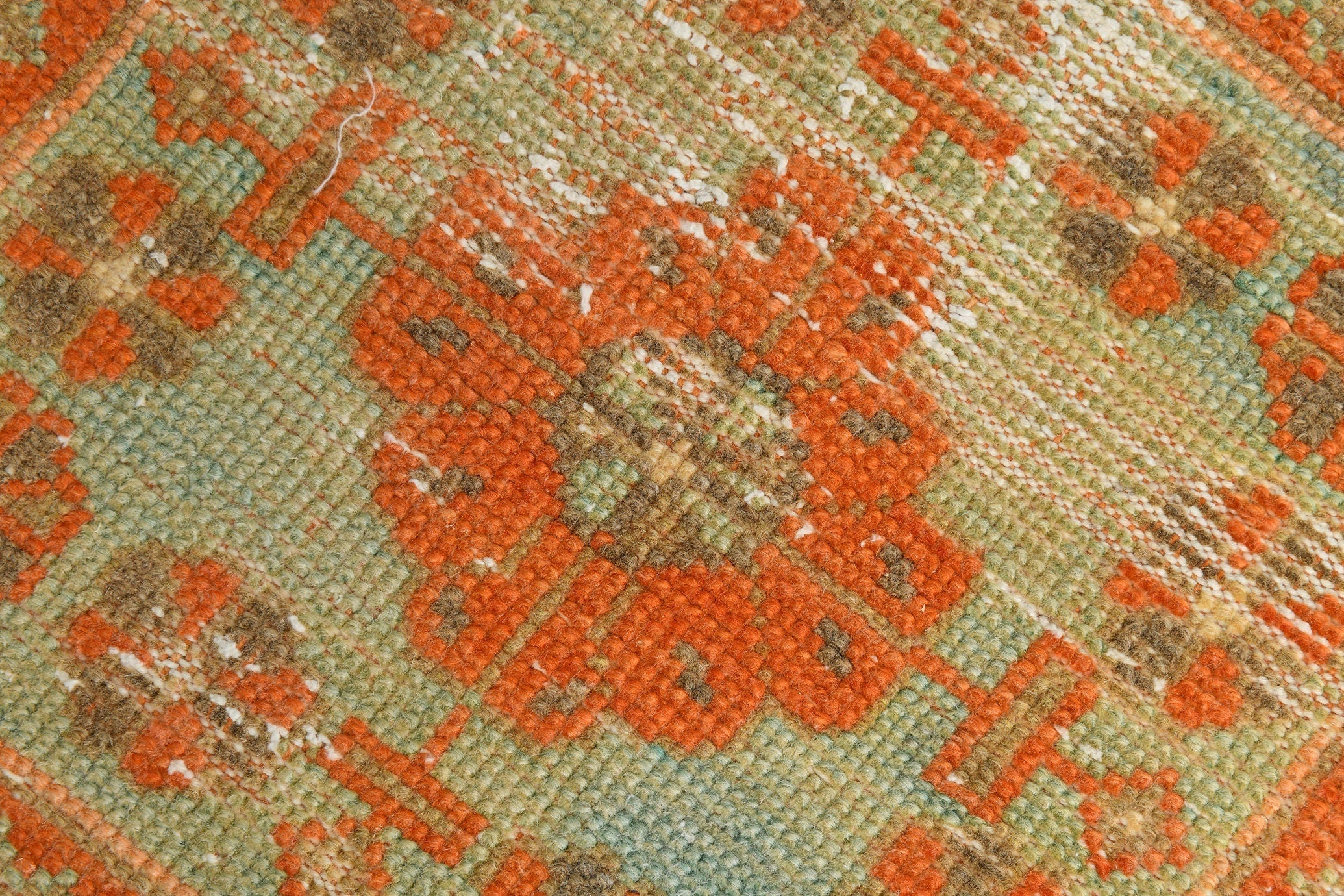 Turkish Vintage Runner Rug 2’9’ x 10’5’
