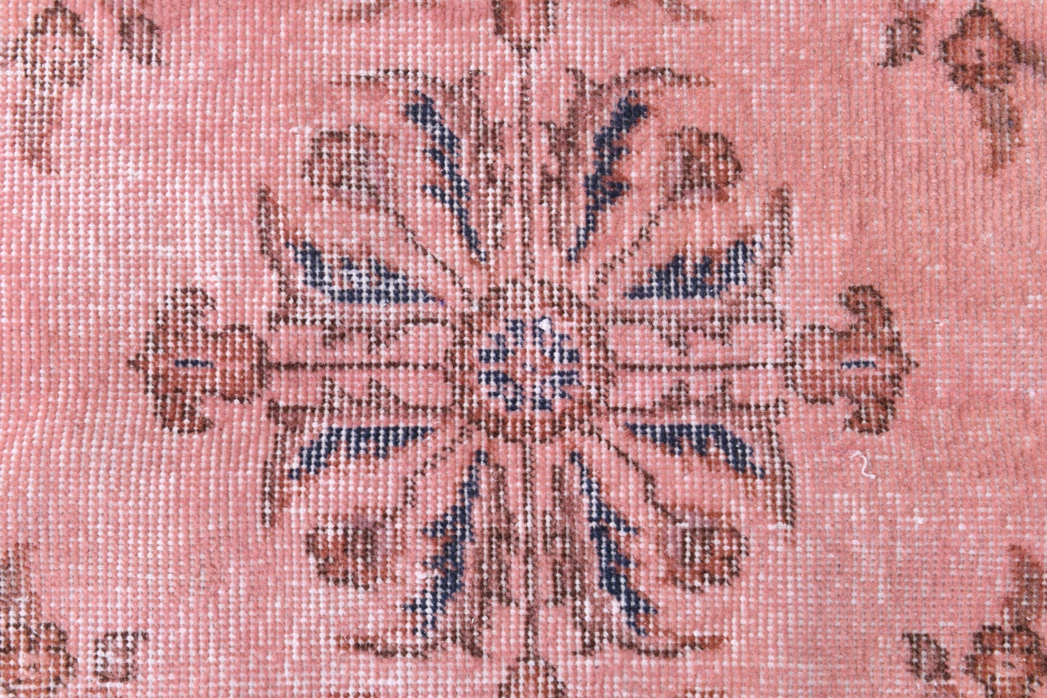 Turkish Vintage Runner Rug 5’12’ x 2’11’