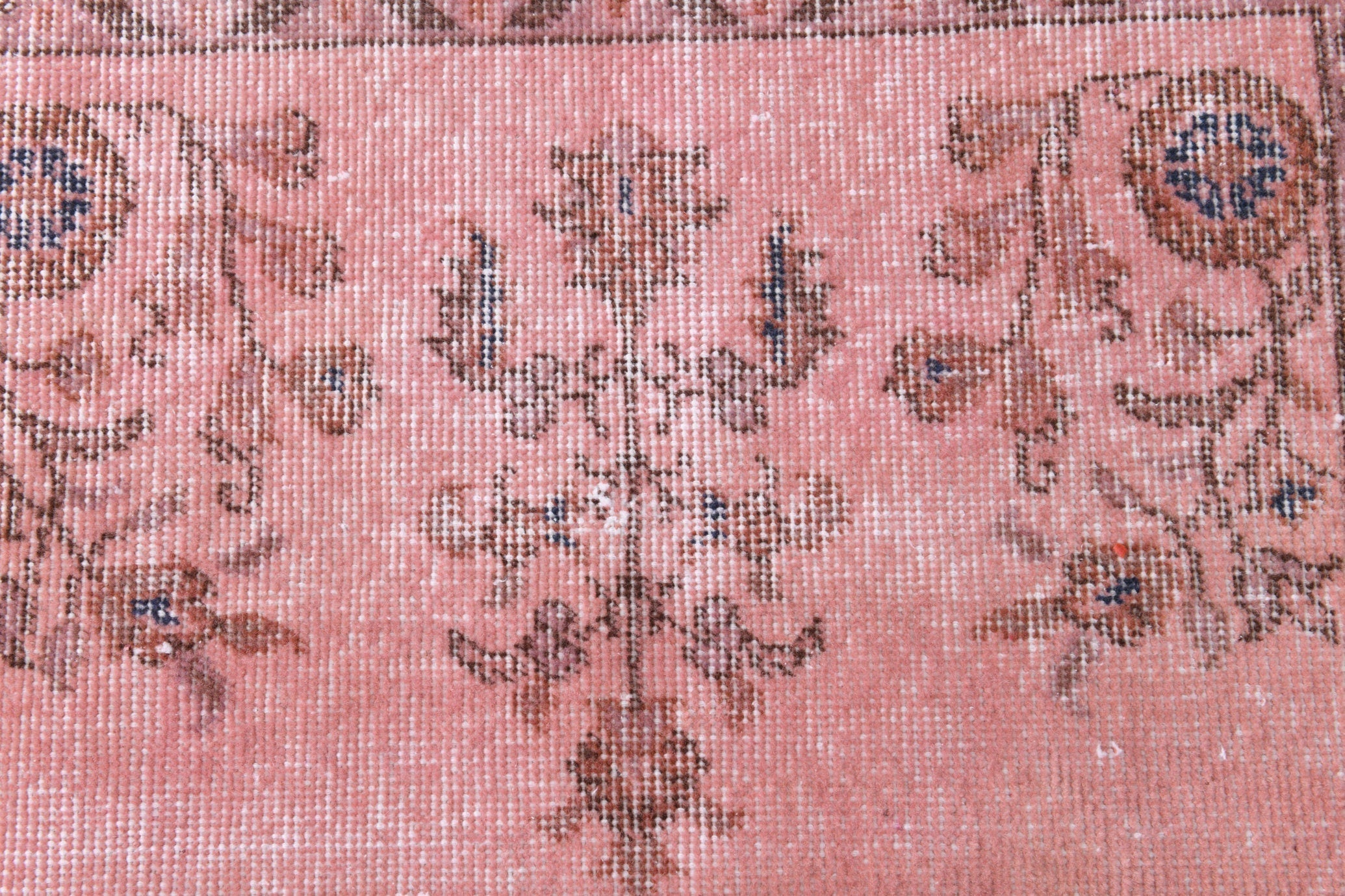 Turkish Vintage Runner Rug 5’12’ x 2’11’