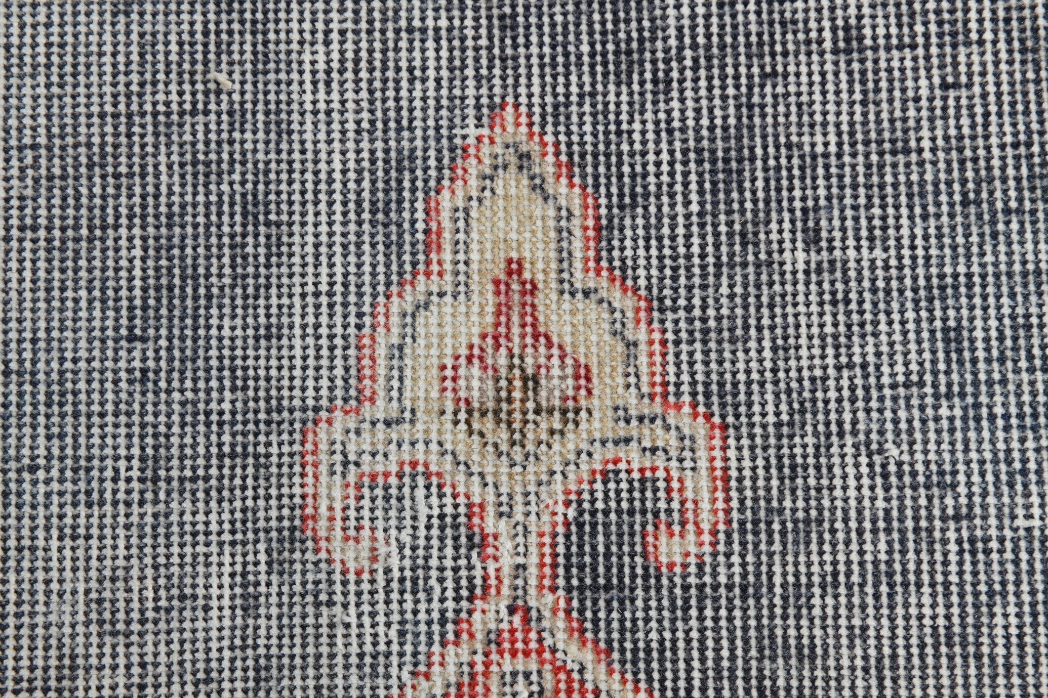 Turkish Vintage Runner Rug 5’9’ x 2’11’