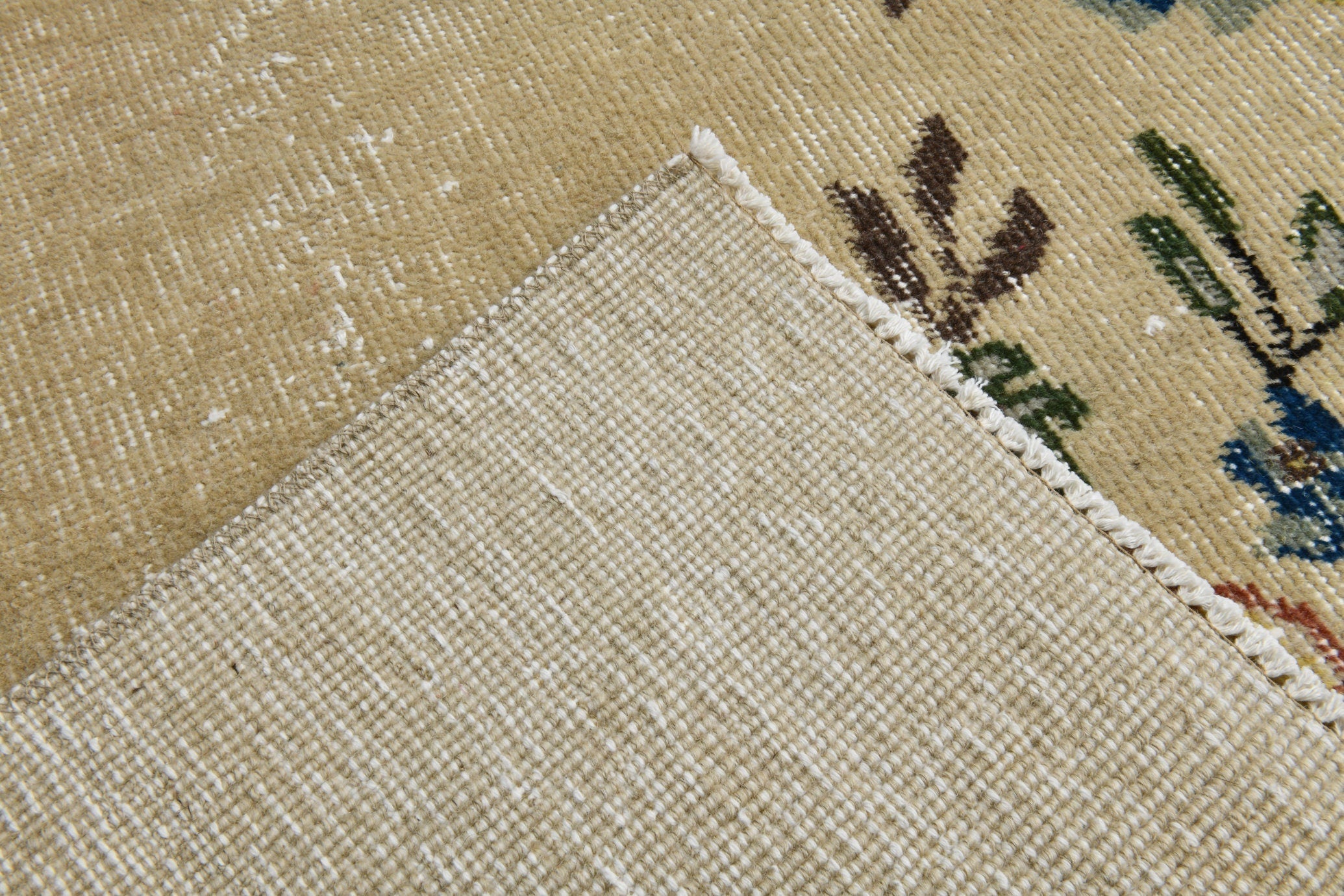 Turkish Vintage Runner Rug 6’10’ x 2’11’