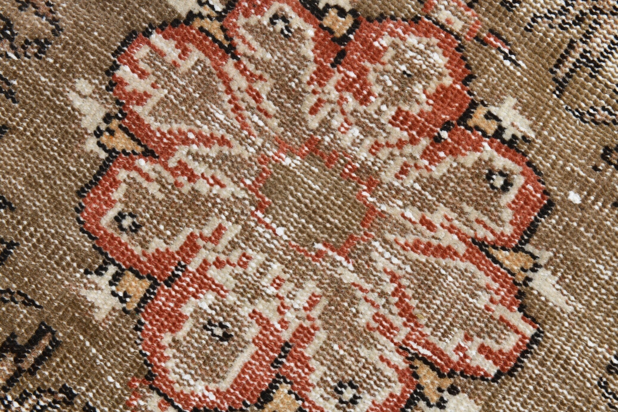 Turkish Vintage Runner Rug 8’7’ x 2’8’