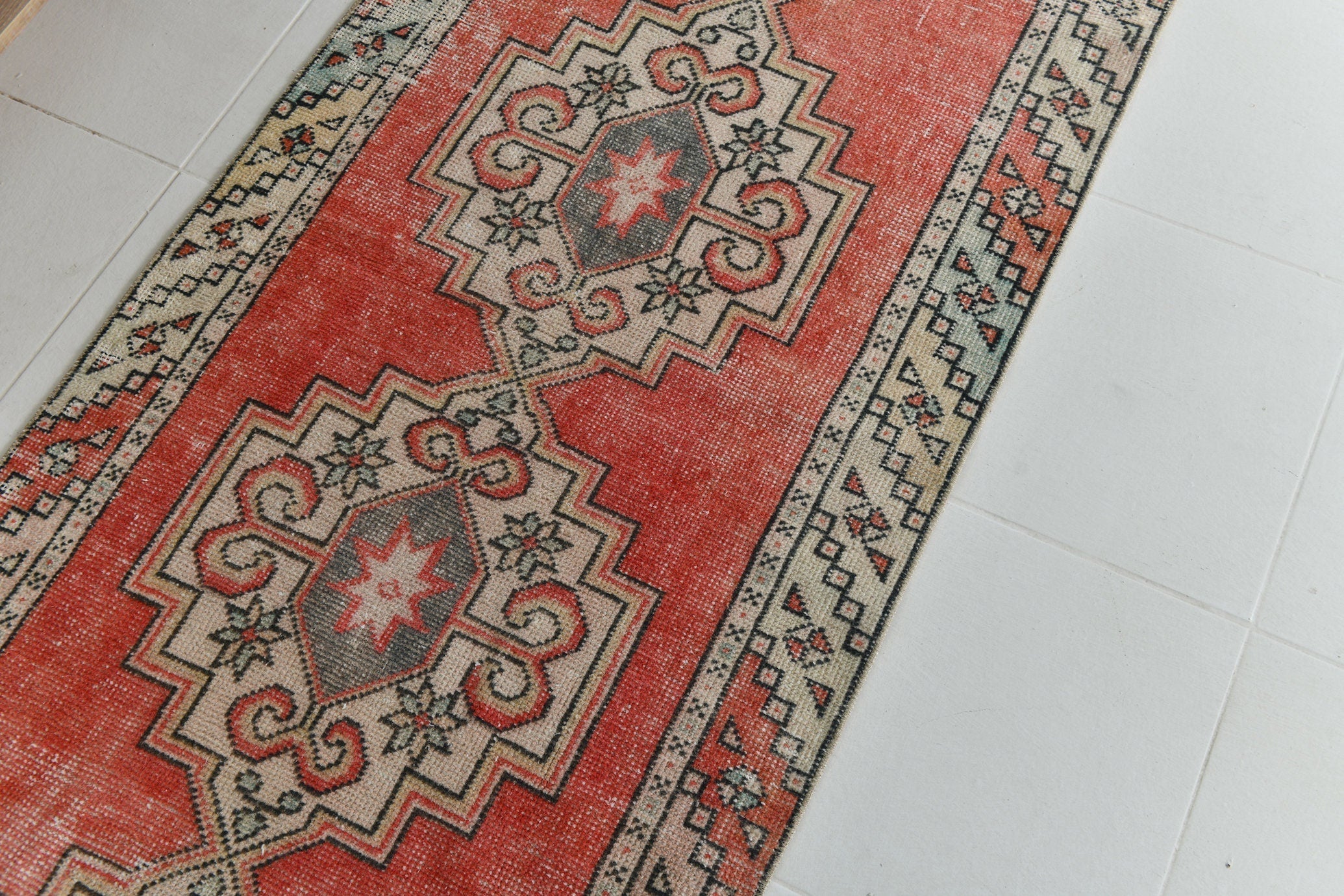 Turkish Vintage Runner Rug 9’4’ x 2’10’