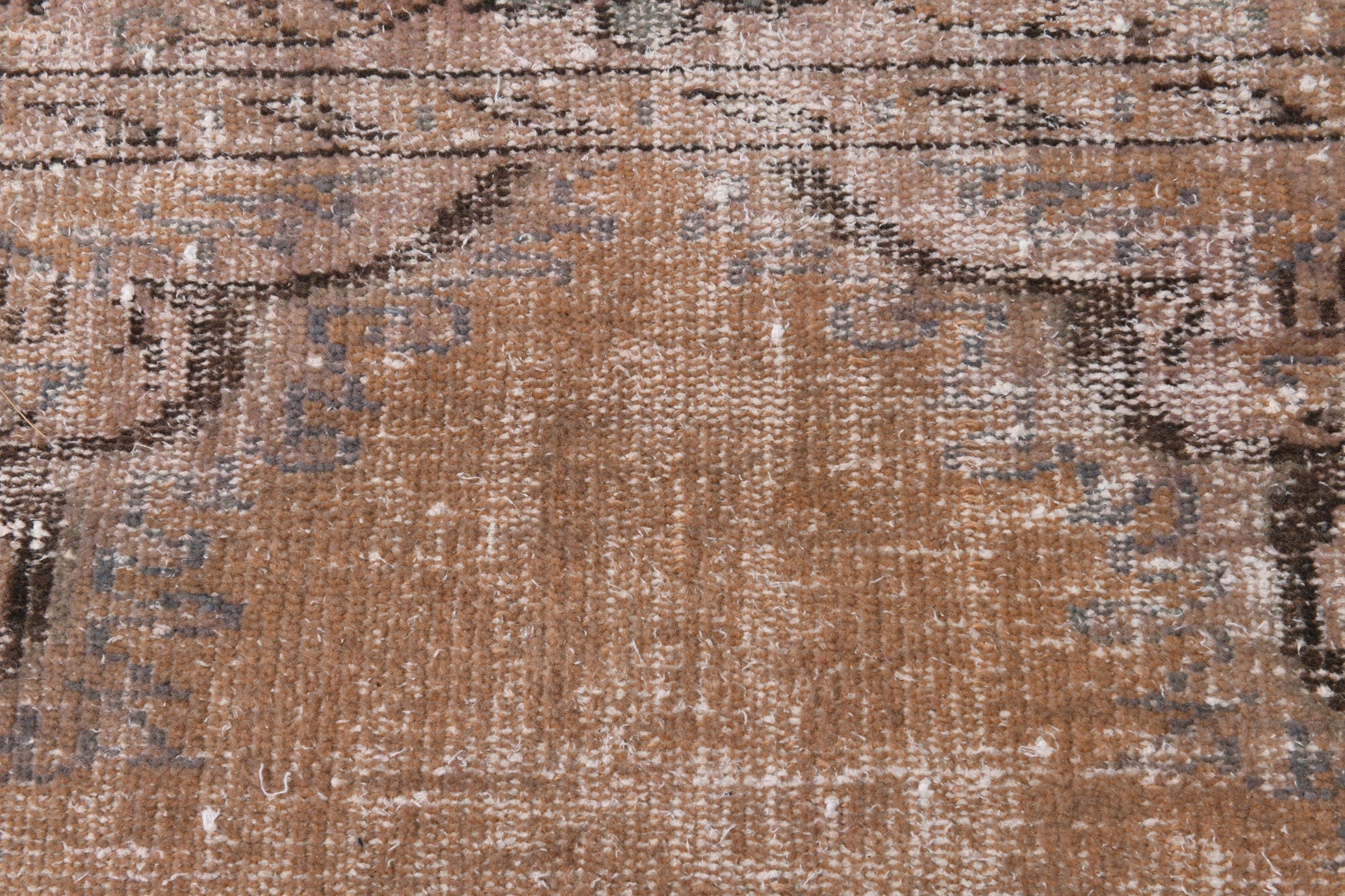 Turkish Vintage Runner Rug 9’5’ x 2’7’