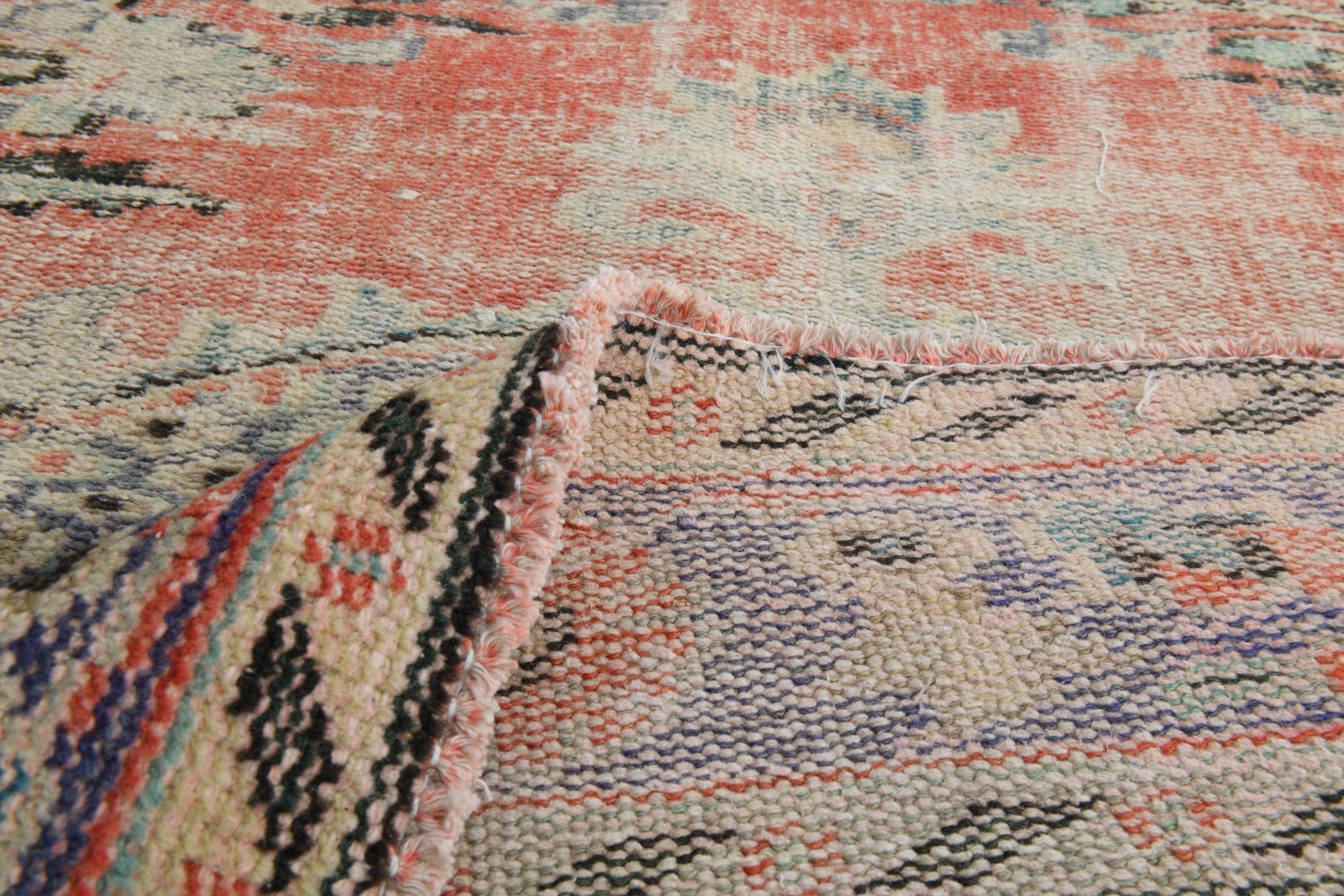 Turkish Vintage Runner Rug 9’5’ x 2’7’