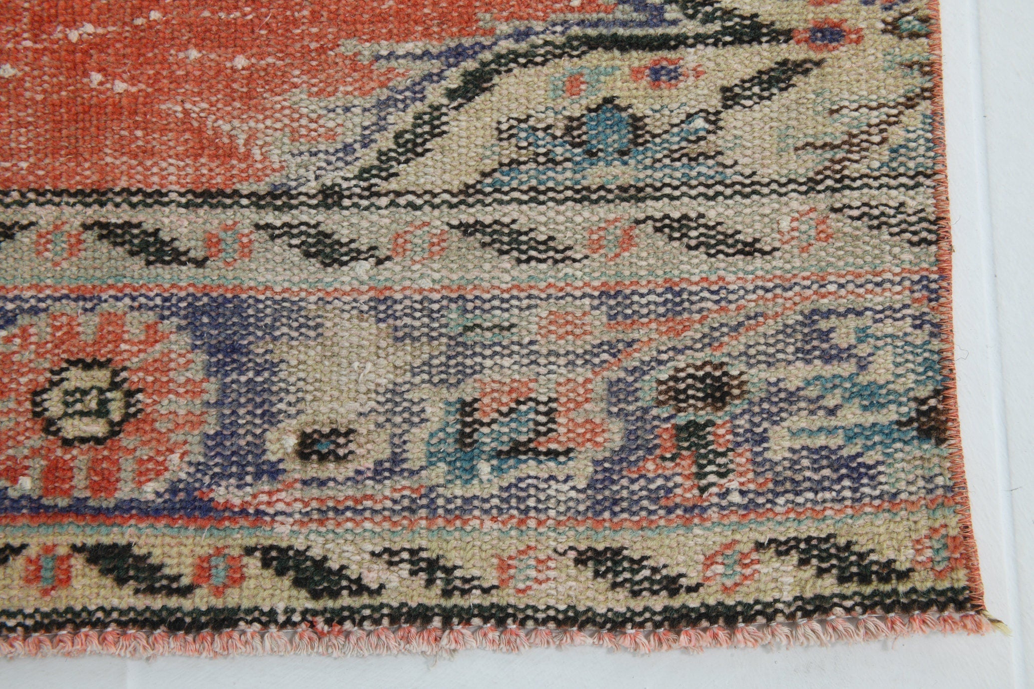 Turkish Vintage Runner Rug 9’5’ x 2’7’
