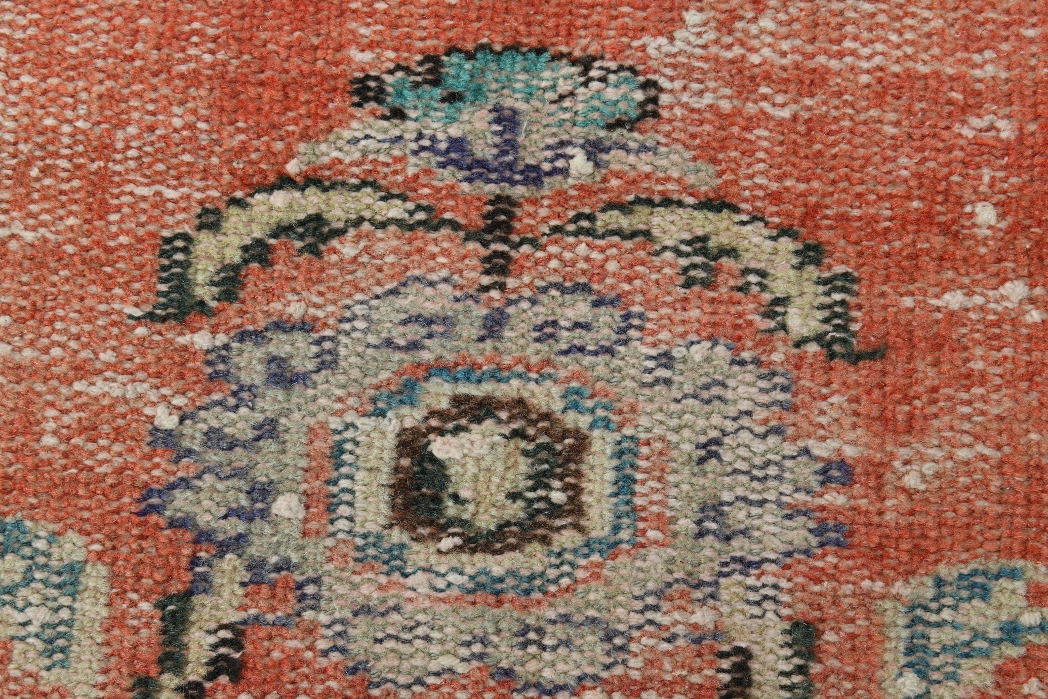 Turkish Vintage Runner Rug 9’5’ x 2’7’