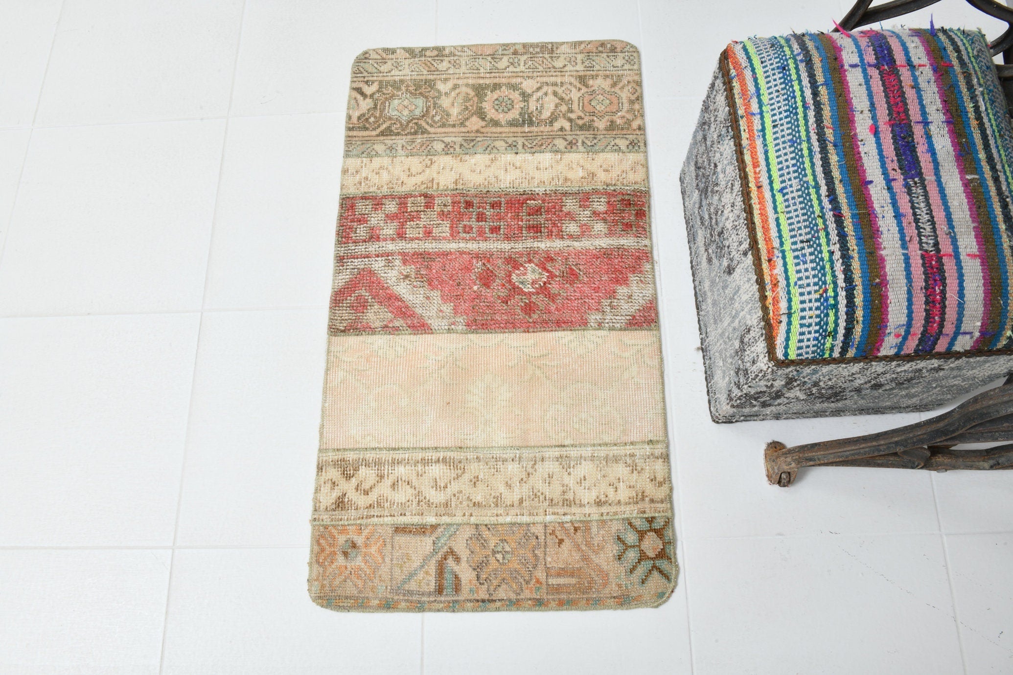 Vintage Doormat 1'10" x 3'5" ft