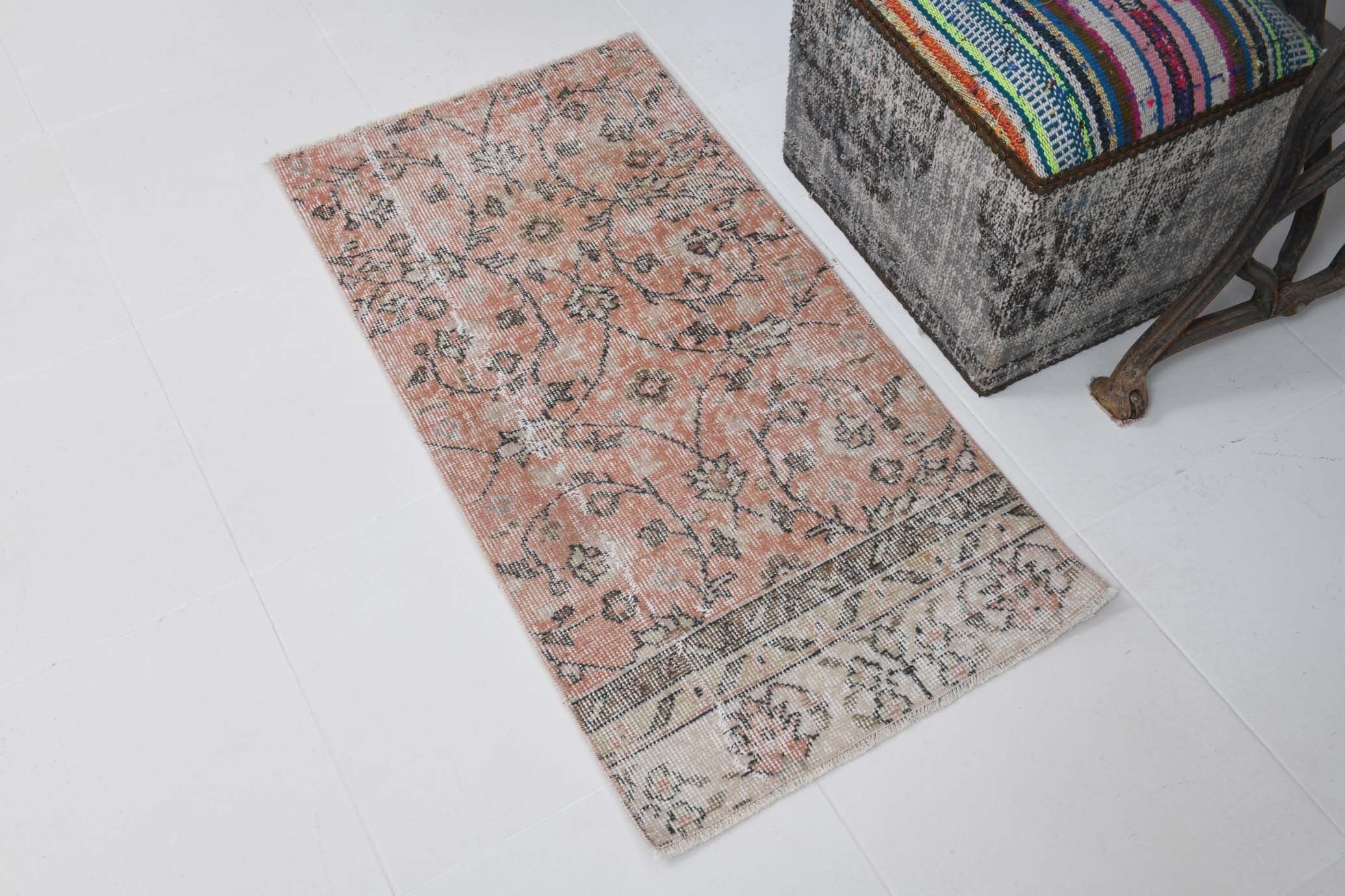 Vintage Doormat 1’10’’ x 3’6’’ ft