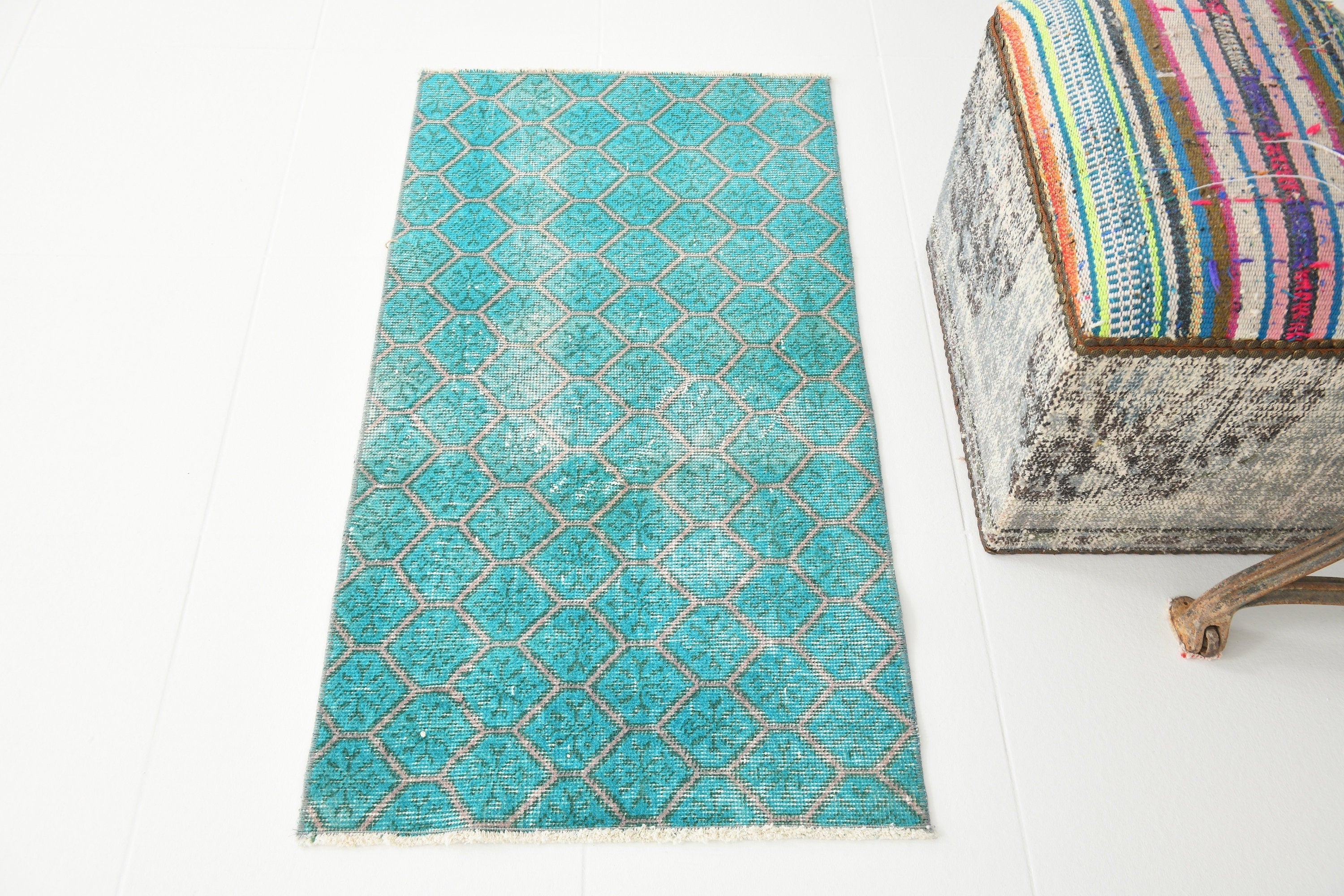 Vintage Doormat 1'10" x 3'7" ft