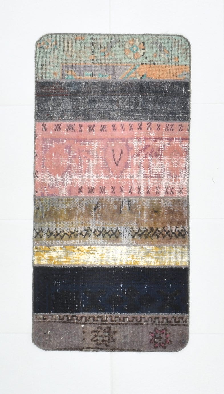 Vintage Doormat 1'10" x 3'8" ft
