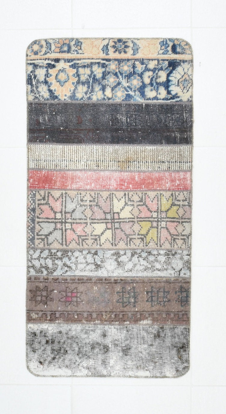 Vintage Doormat 1’10’’ x 3’9’’ ft