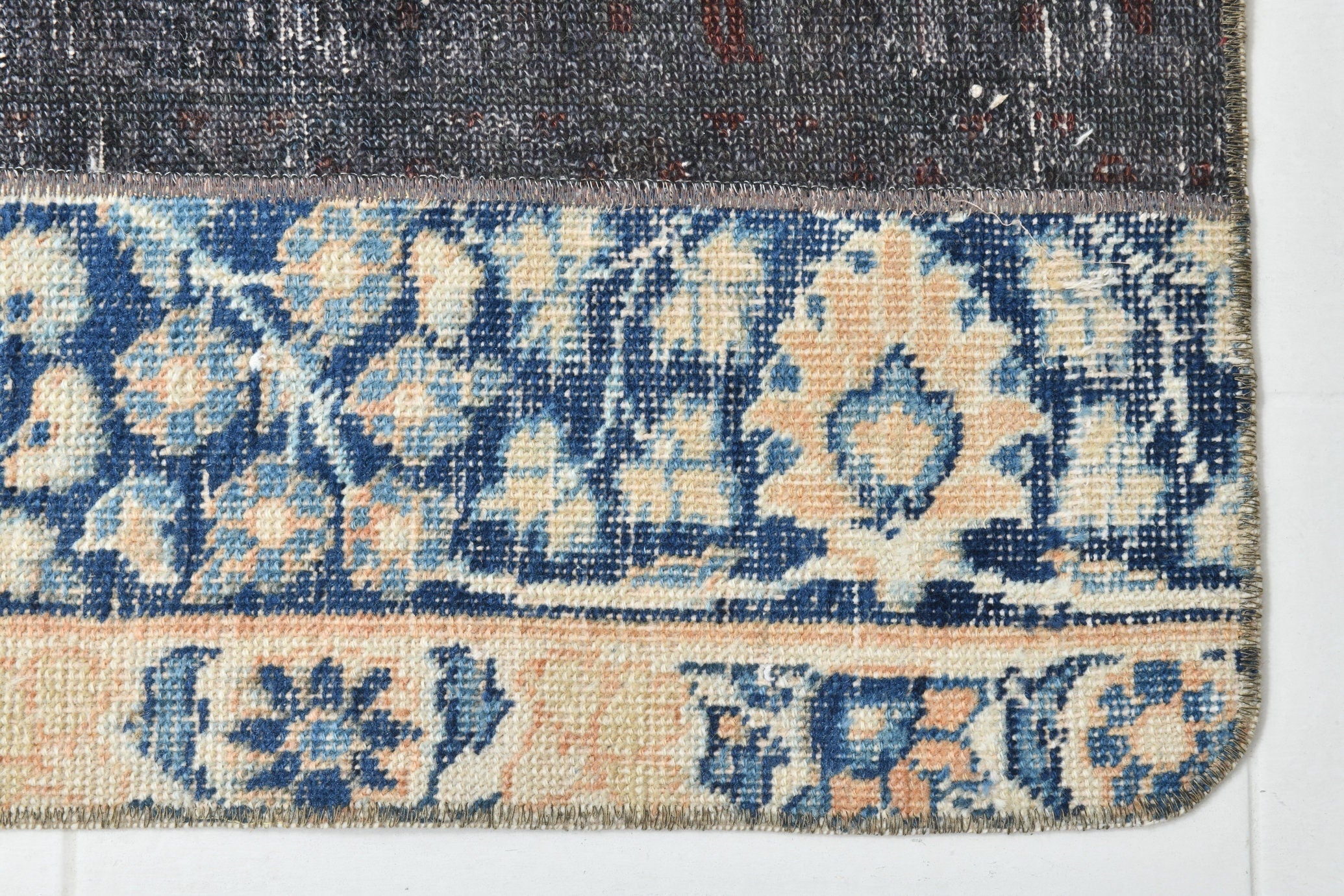 Vintage Doormat 1’10’’ x 3’9’’ ft