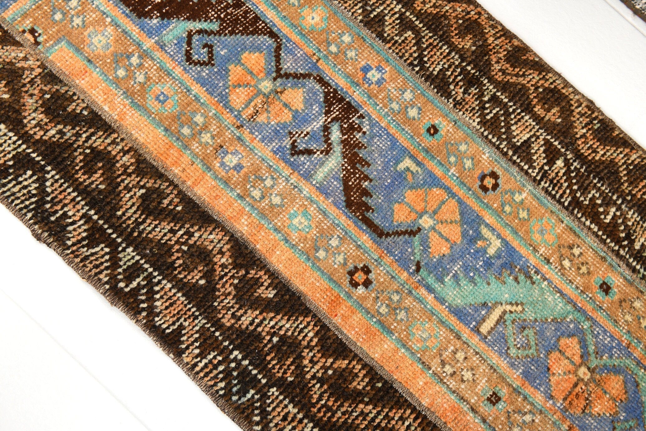 Vintage Doormat 1'12" x 3'2" ft