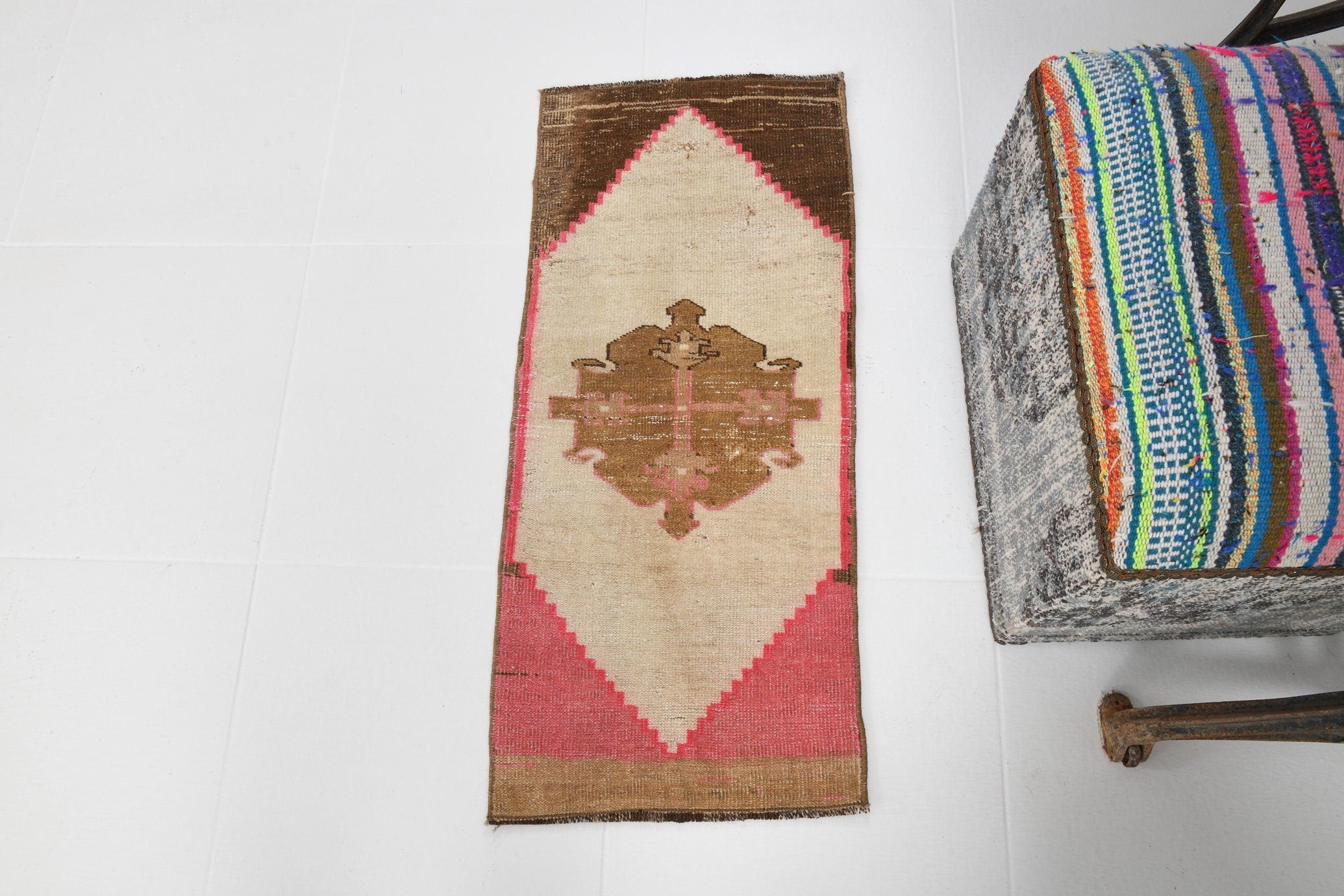 Vintage Doormat 1'3" x 2'11" ft