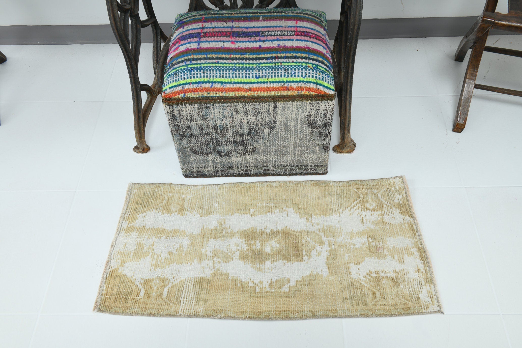 Vintage Doormat 1’6’’ x 2’11’’ ft