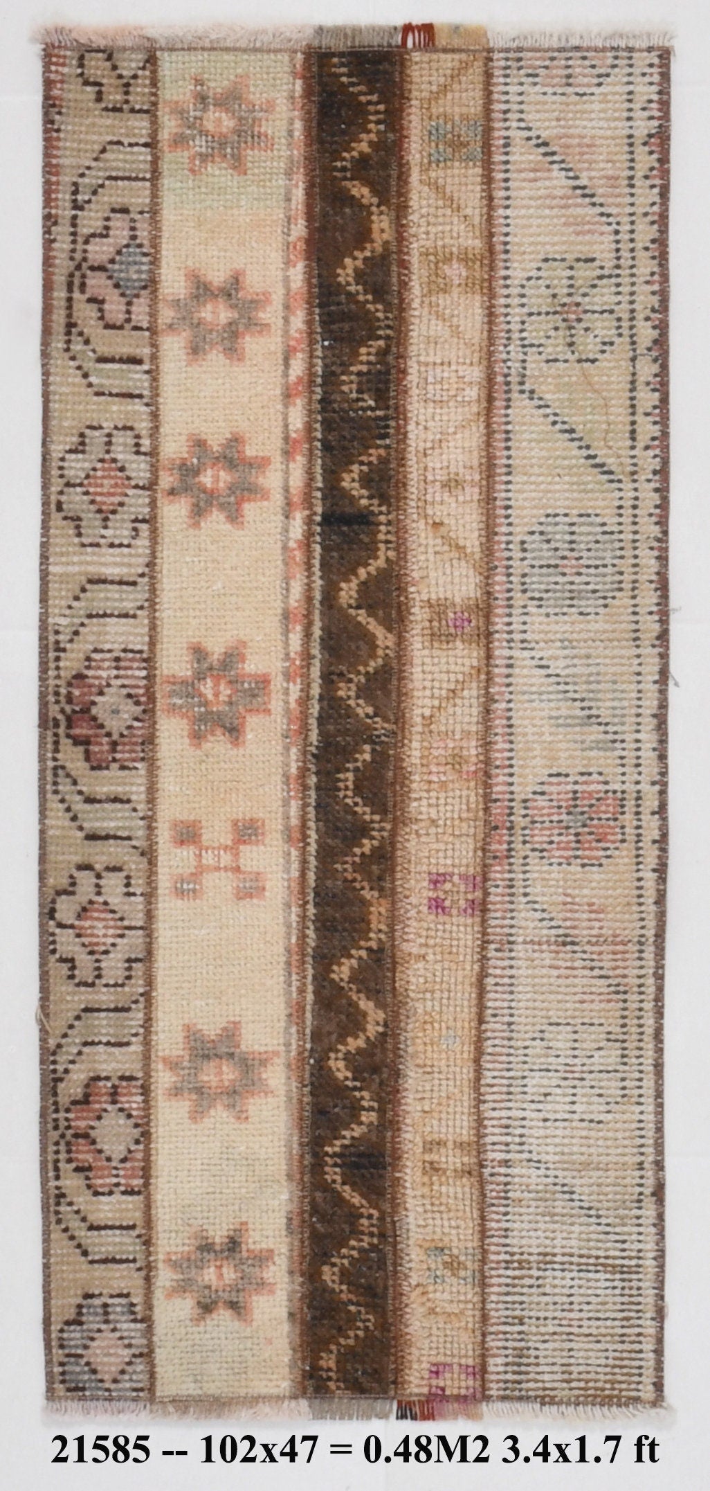 Vintage Doormat 1'7" x 3'4" ft