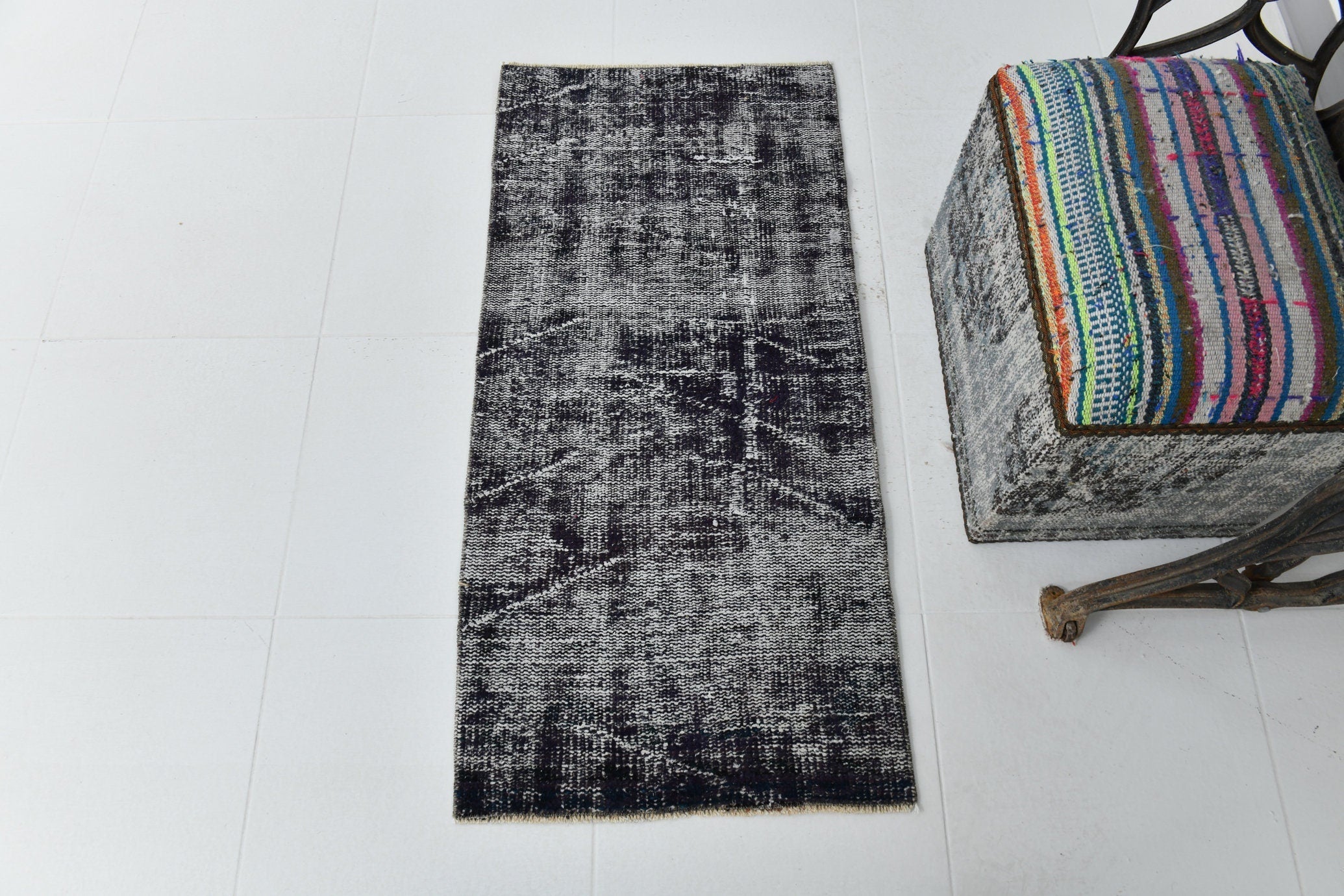 Vintage Doormat 1'9" x 3'8" ft