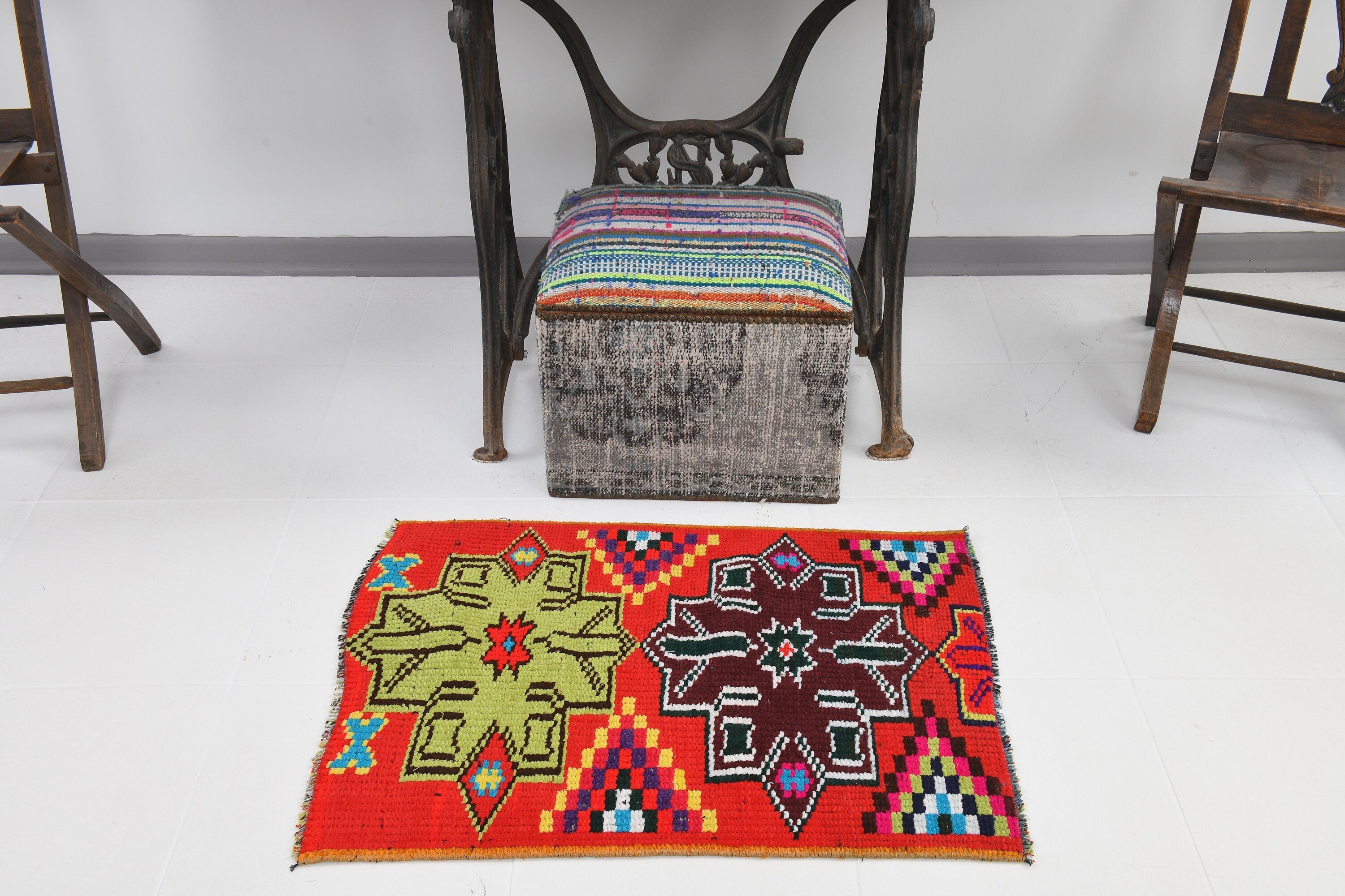 Vintage Doormat 2'0" x 2'11" ft
