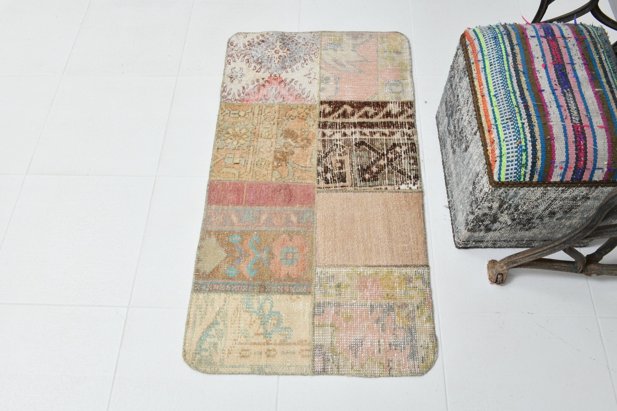 Vintage Doormat 2’1’’ x 3’10’’ ft