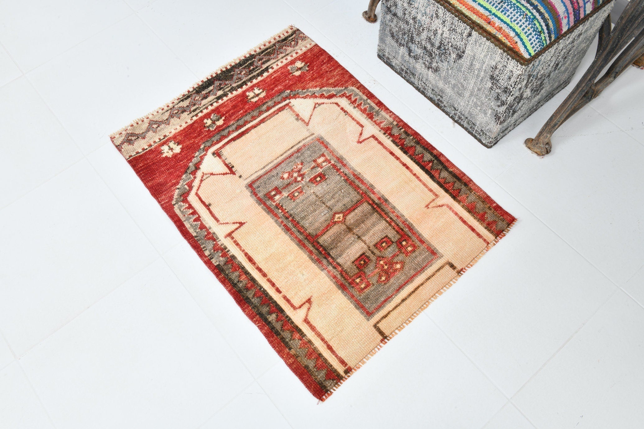 Vintage Doormat 2’3’’ x 3’0’’ ft