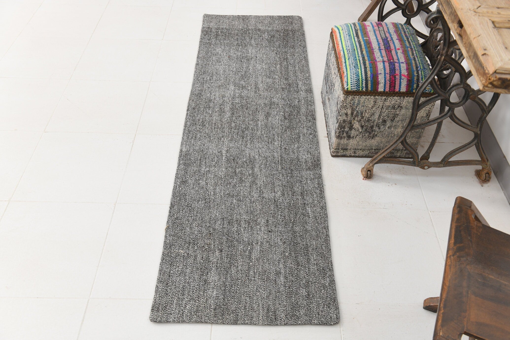 Vintage Flatweave Kilim 1’12’’ x 6’7’’ ft