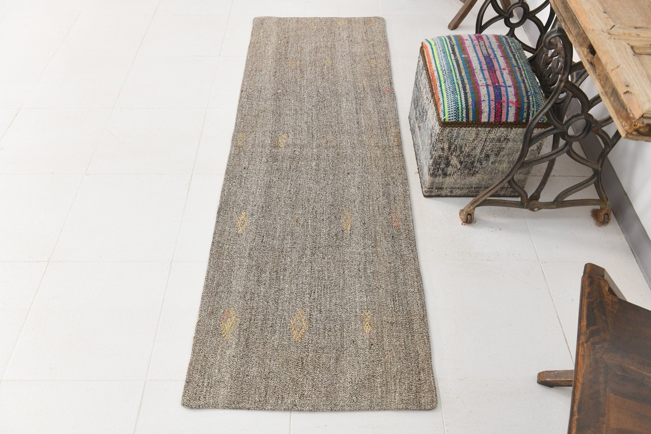 Vintage Flatweave Kilim 2'3" x 6'9" ft