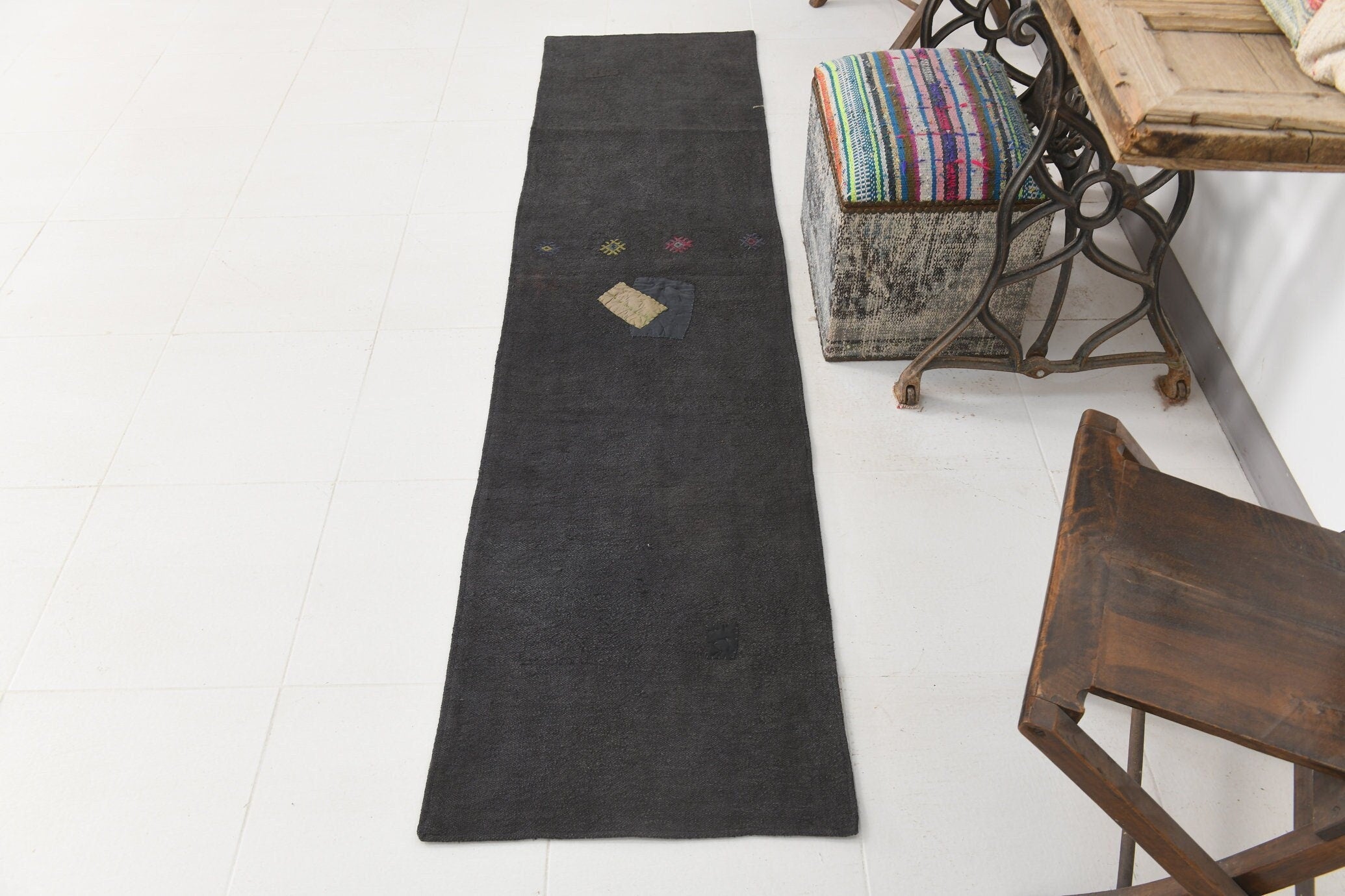 Vintage Hemp Kilim 1'10" x 7'7" ft