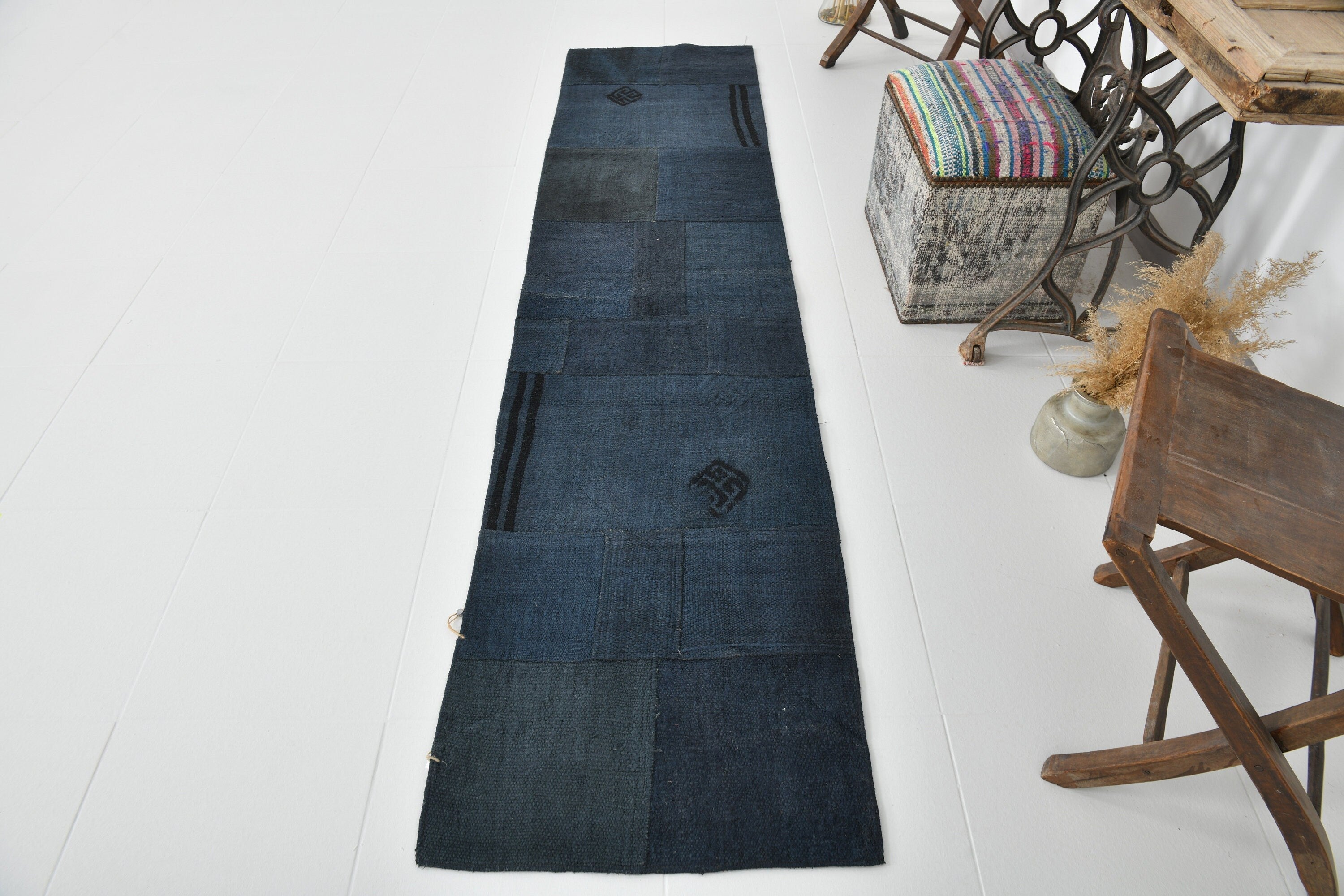 Vintage Hemp Kilim 2’0’’ x 8’8’’ ft