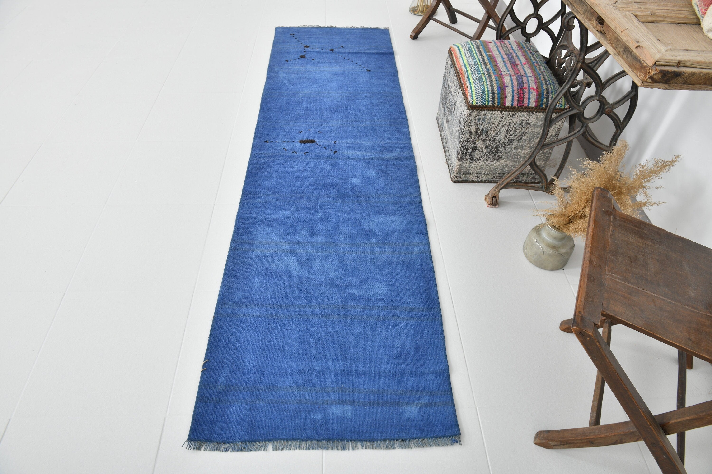 Vintage Hemp Kilim 2’3’’ x 8’1’’ ft