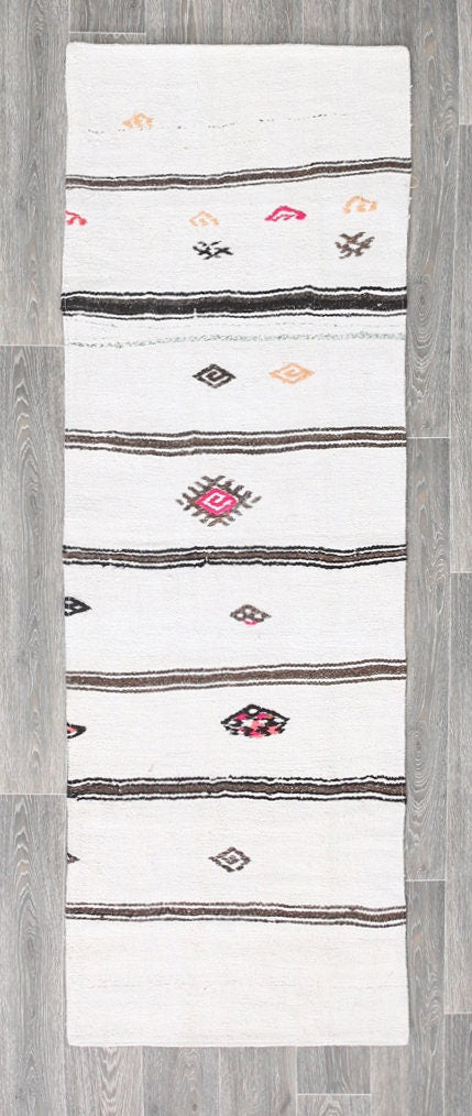 Vintage Hemp Kilim 2'5" x 7'5" ft