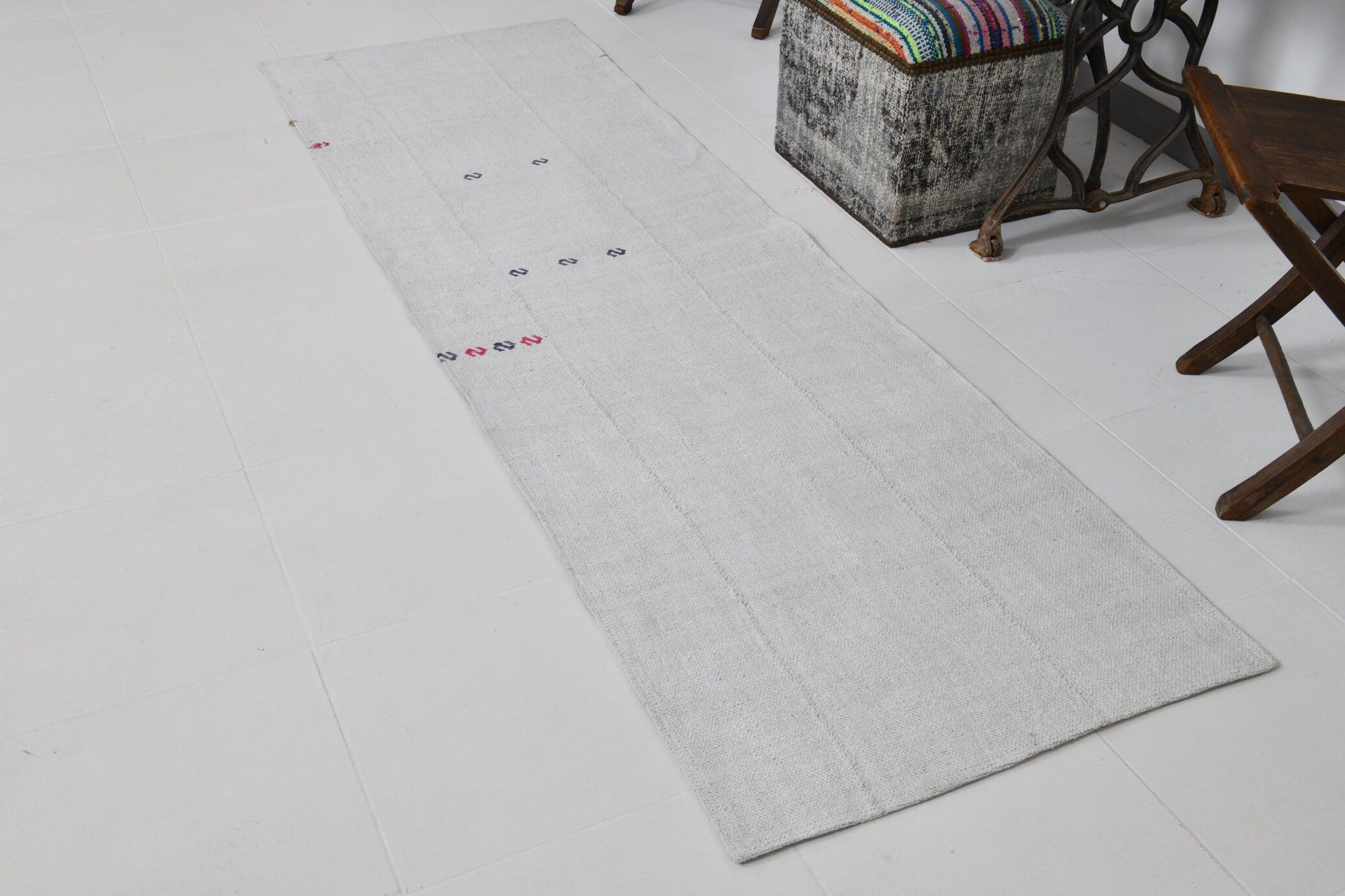 Vintage Hemp Kilim 2'6" x 8'0" ft