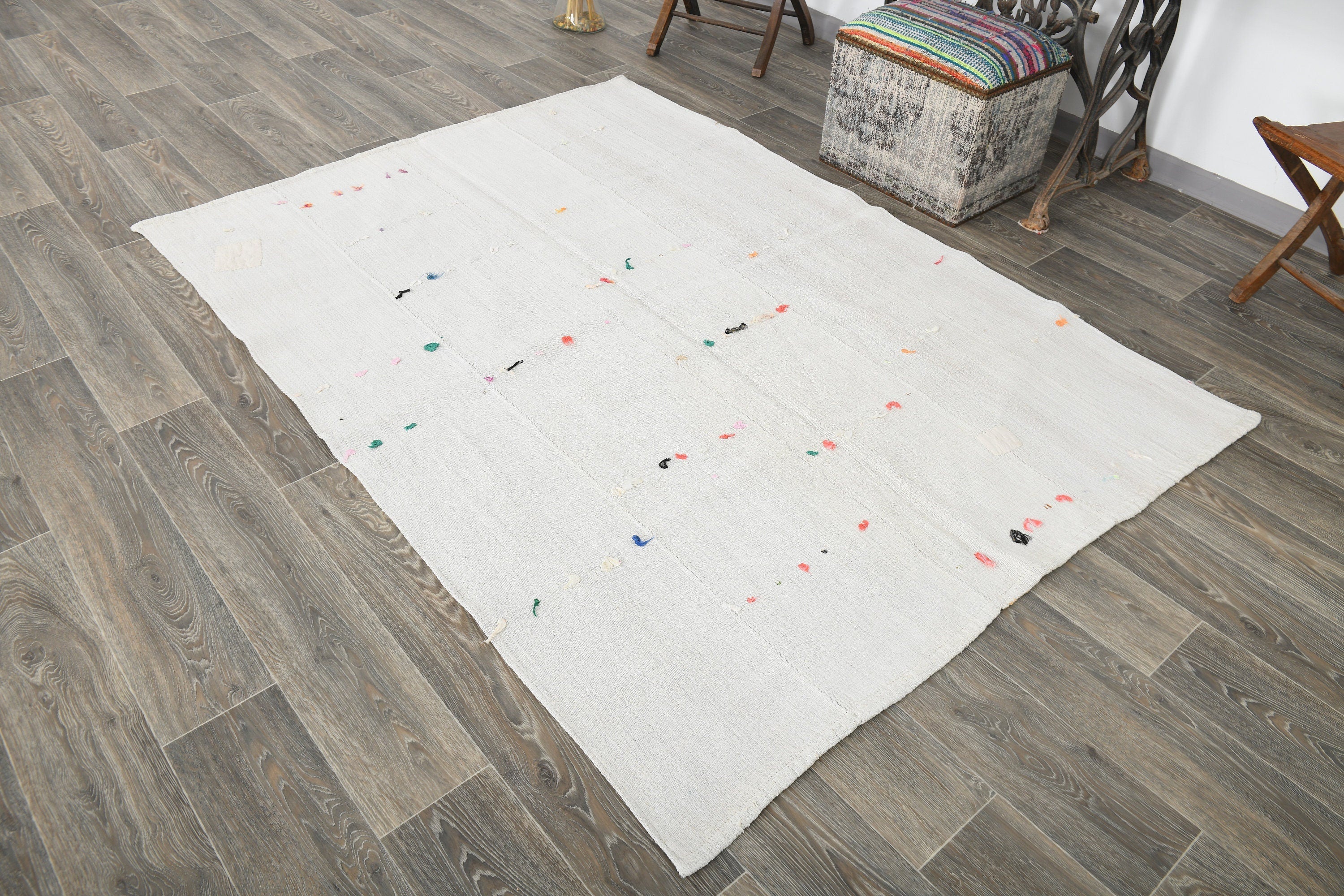 Vintage Hemp Kilim 4’10’’ x 6’8’’ ft
