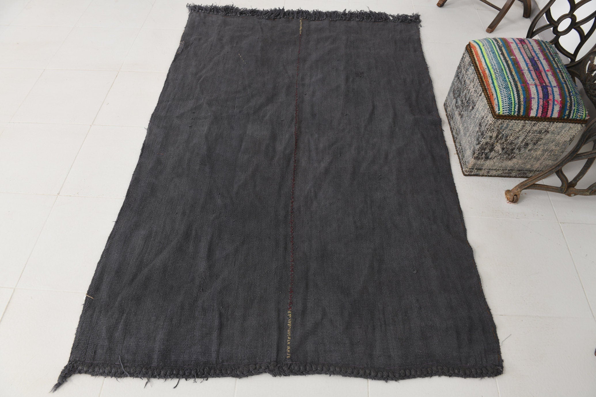 Vintage Hemp Kilim 4'4" x 6'7" ft