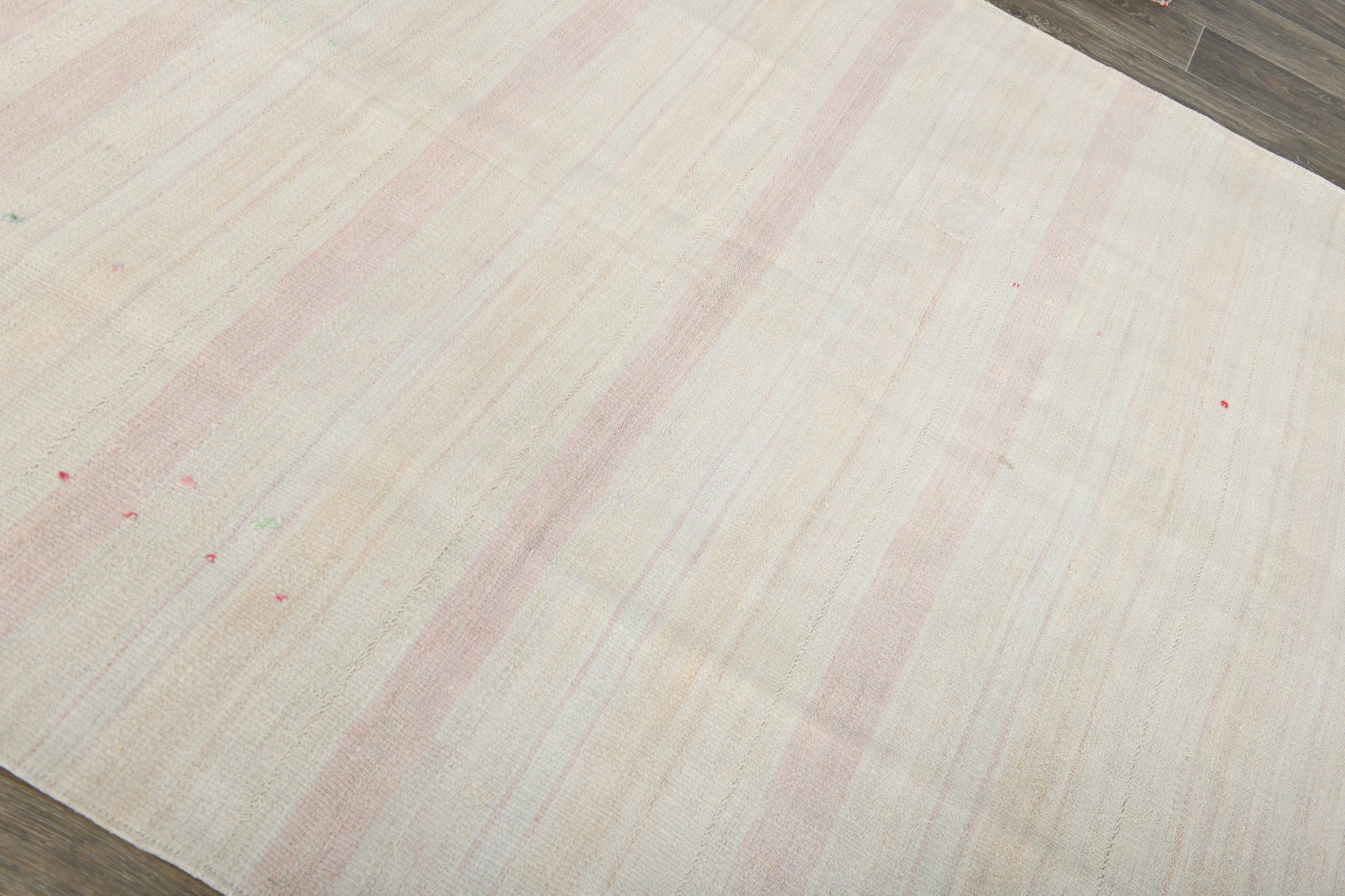 Vintage Hemp Kilim 5’10’’ x 6’0’’ ft
