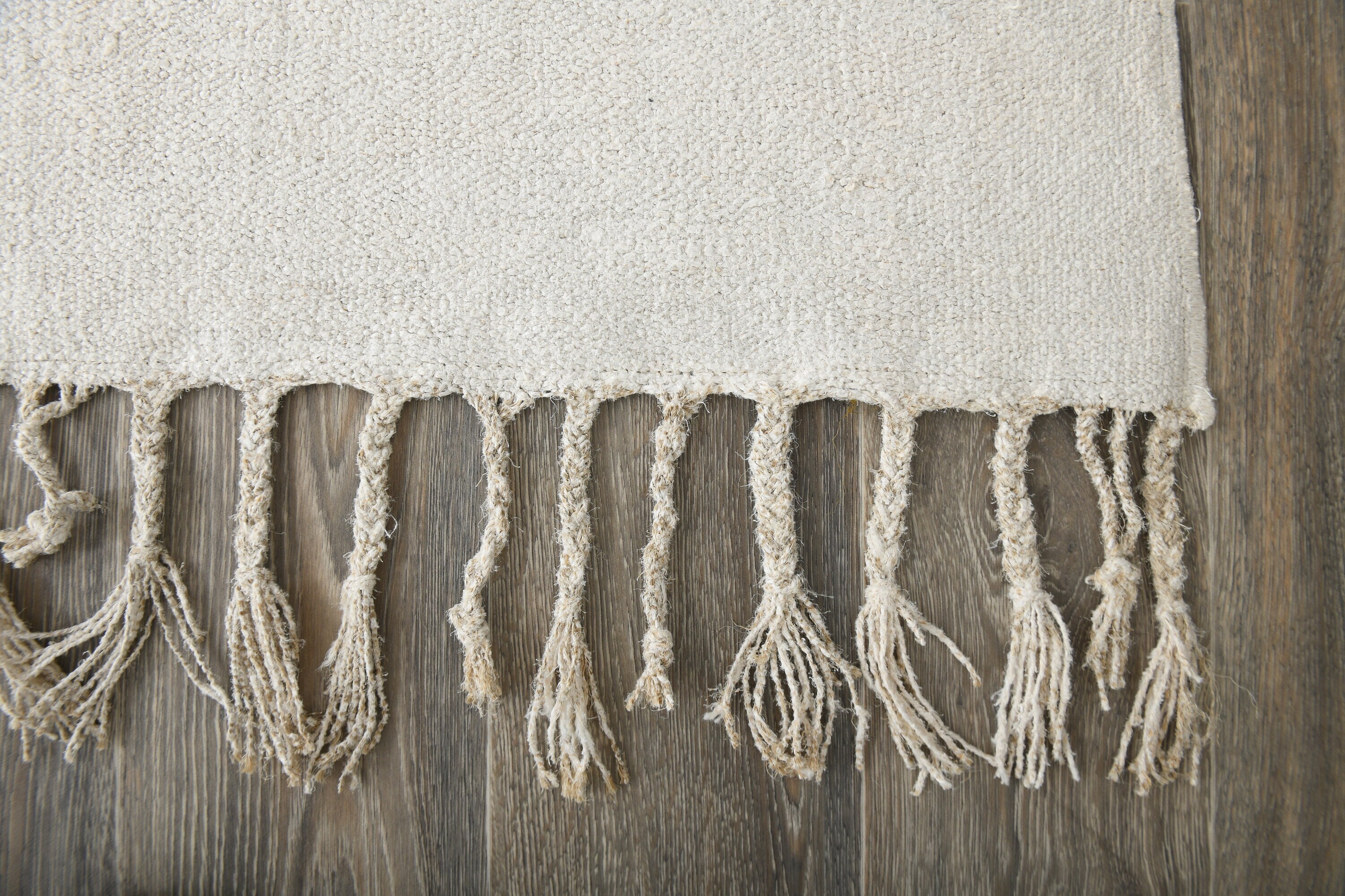 Vintage Hemp Kilim 5’10’’ x 7’6’’ ft