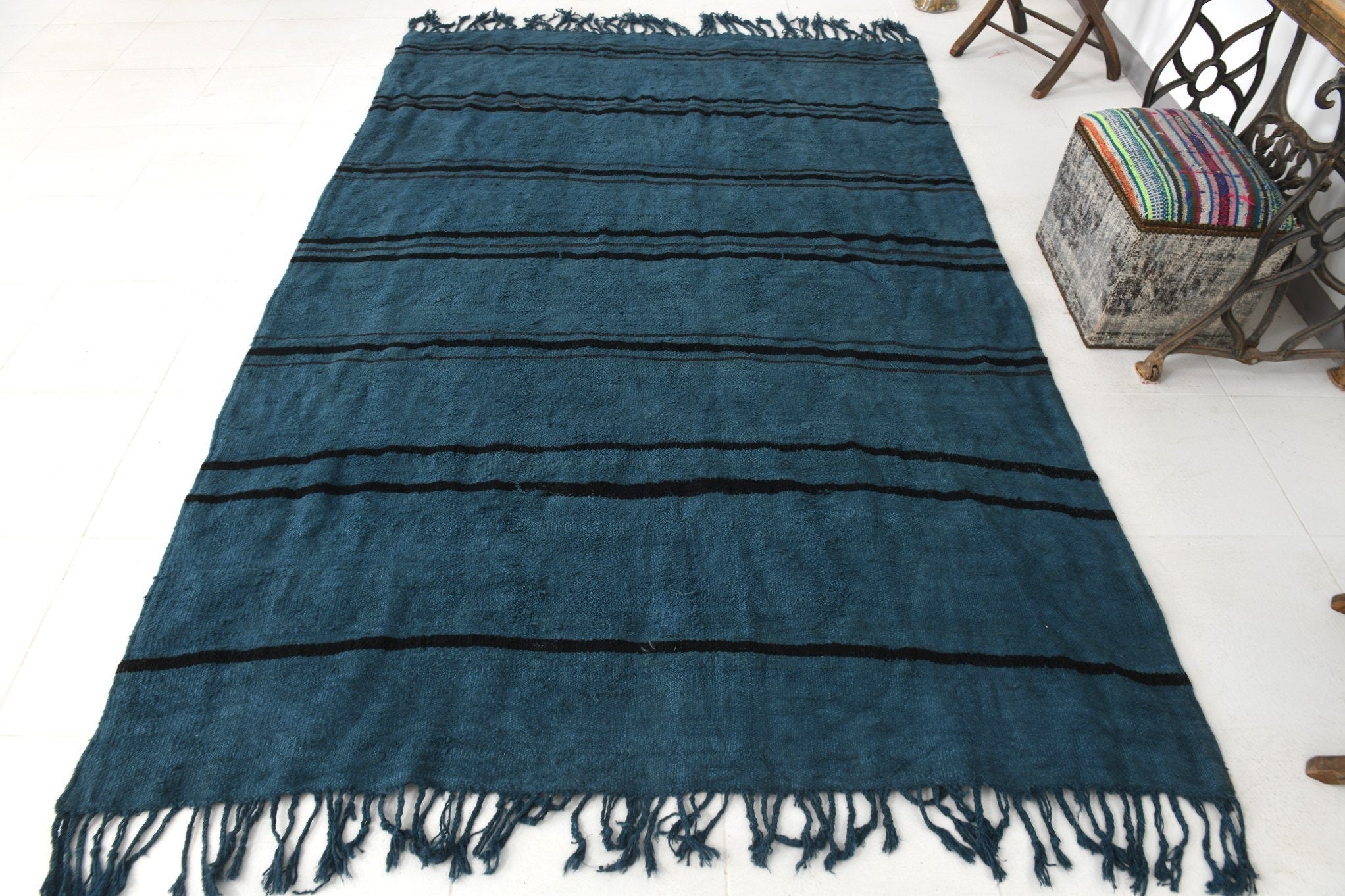 Vintage Hemp Kilim 5’11’’ x 8’10’’ ft