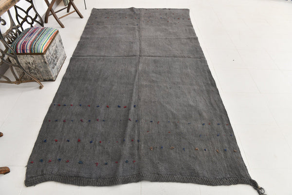 Vintage Hemp Kilim 5'2" x 9'5" ft