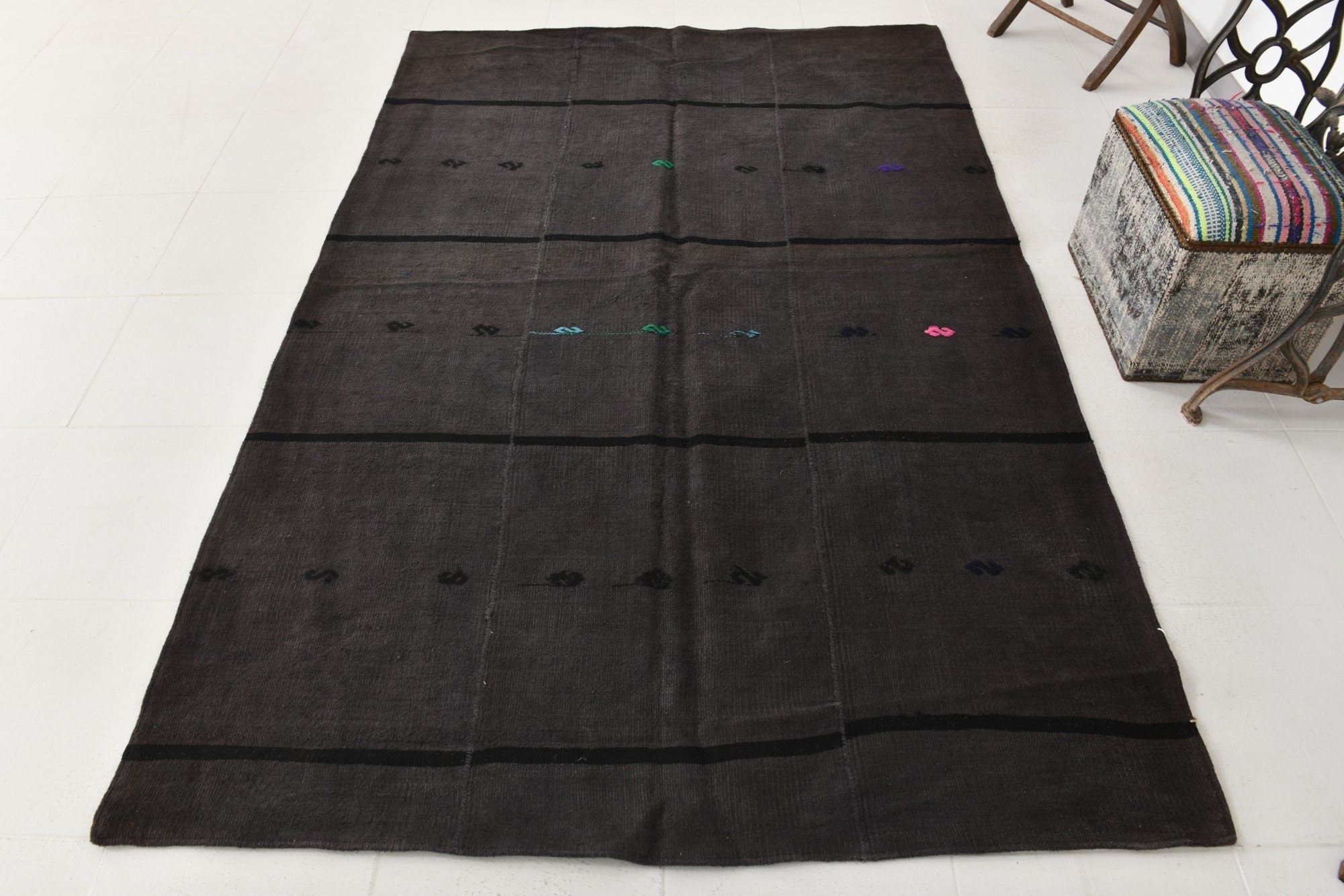 Vintage Hemp Kilim 5'5" x 8'2" ft