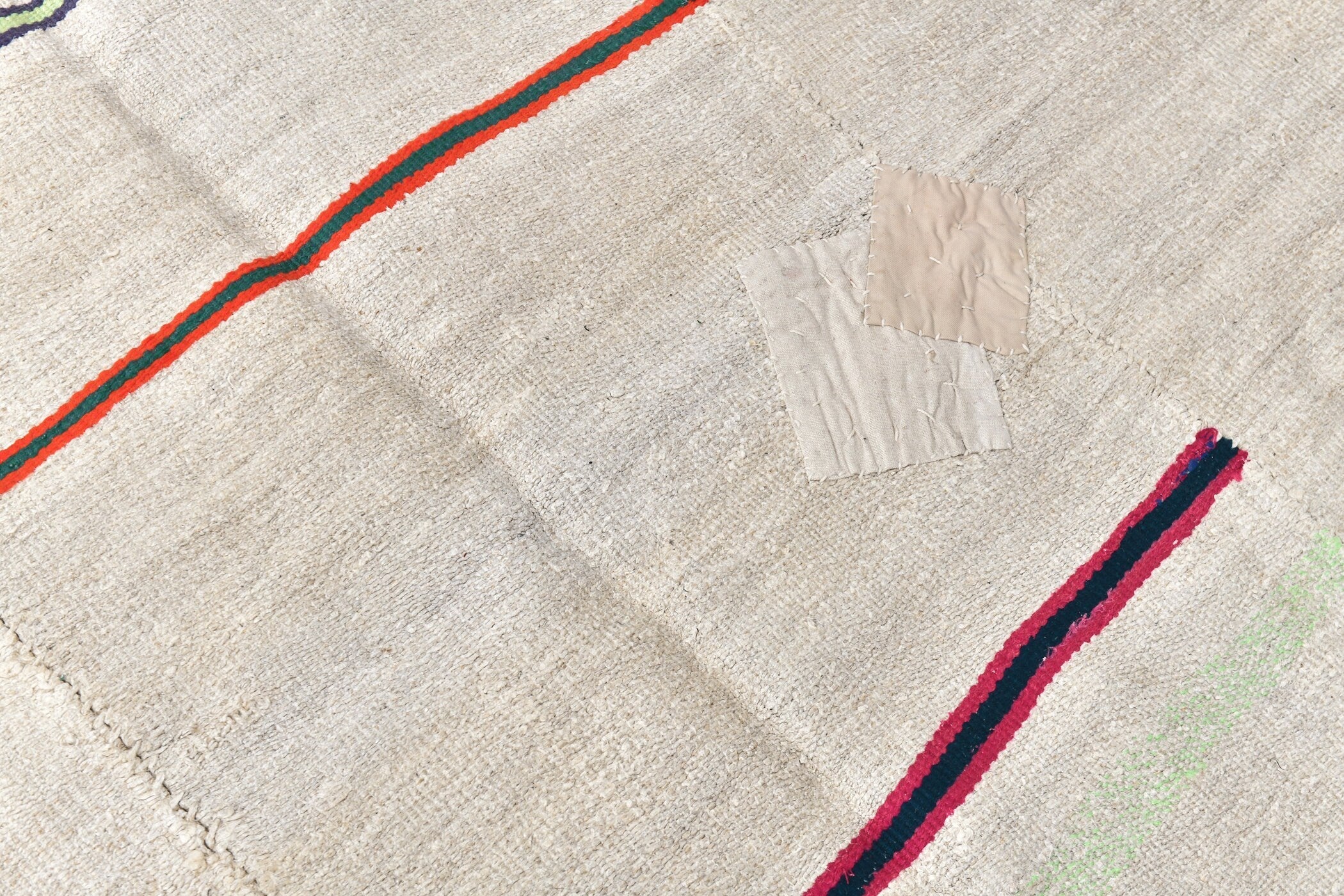 Vintage Hemp Kilim 5'7" x 8'2" ft
