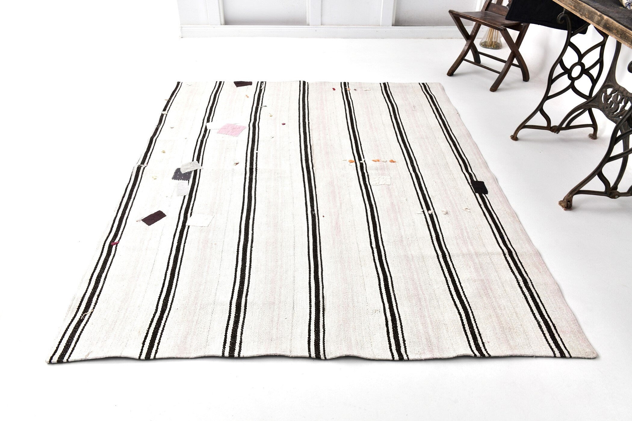 Vintage Hemp Kilim 6'2" x 7'8" ft