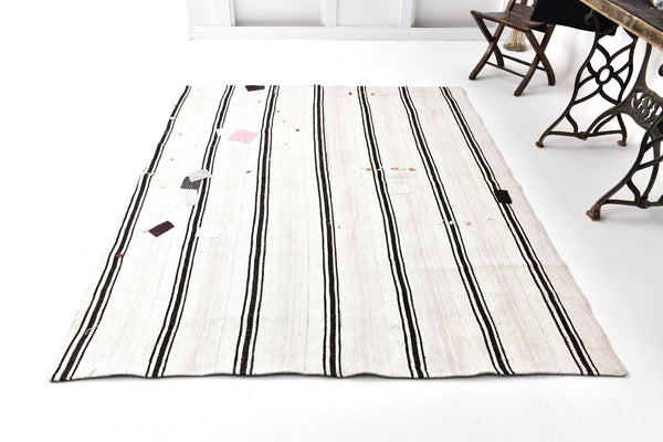Vintage Hemp Kilim 6'2" x 7'8" ft