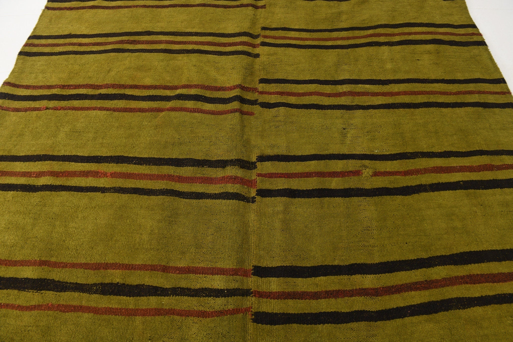 Vintage Hemp Kilim 6'7" x 8'1" ft