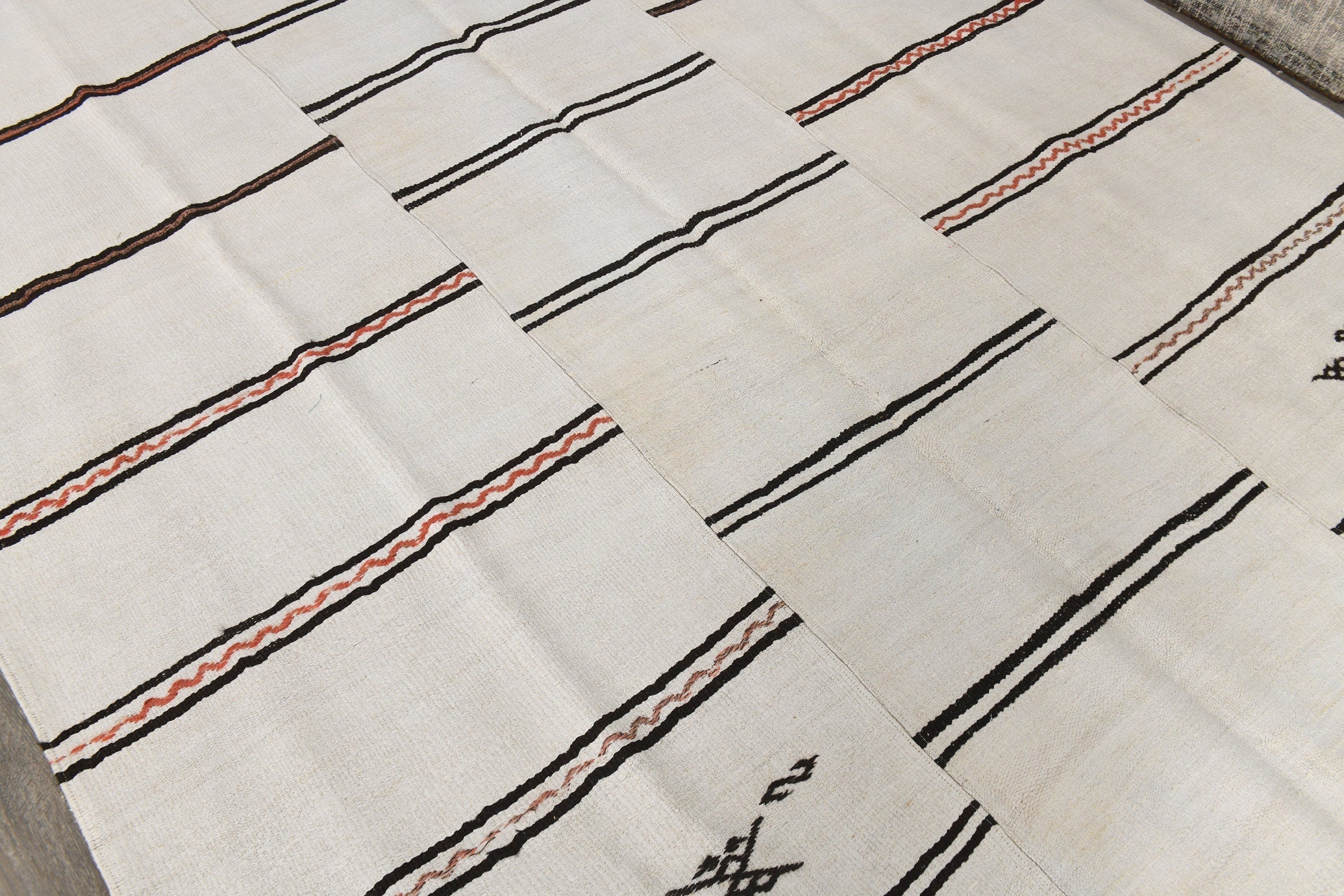 Vintage Hemp Kilim 7'12" x 11'6" ft
