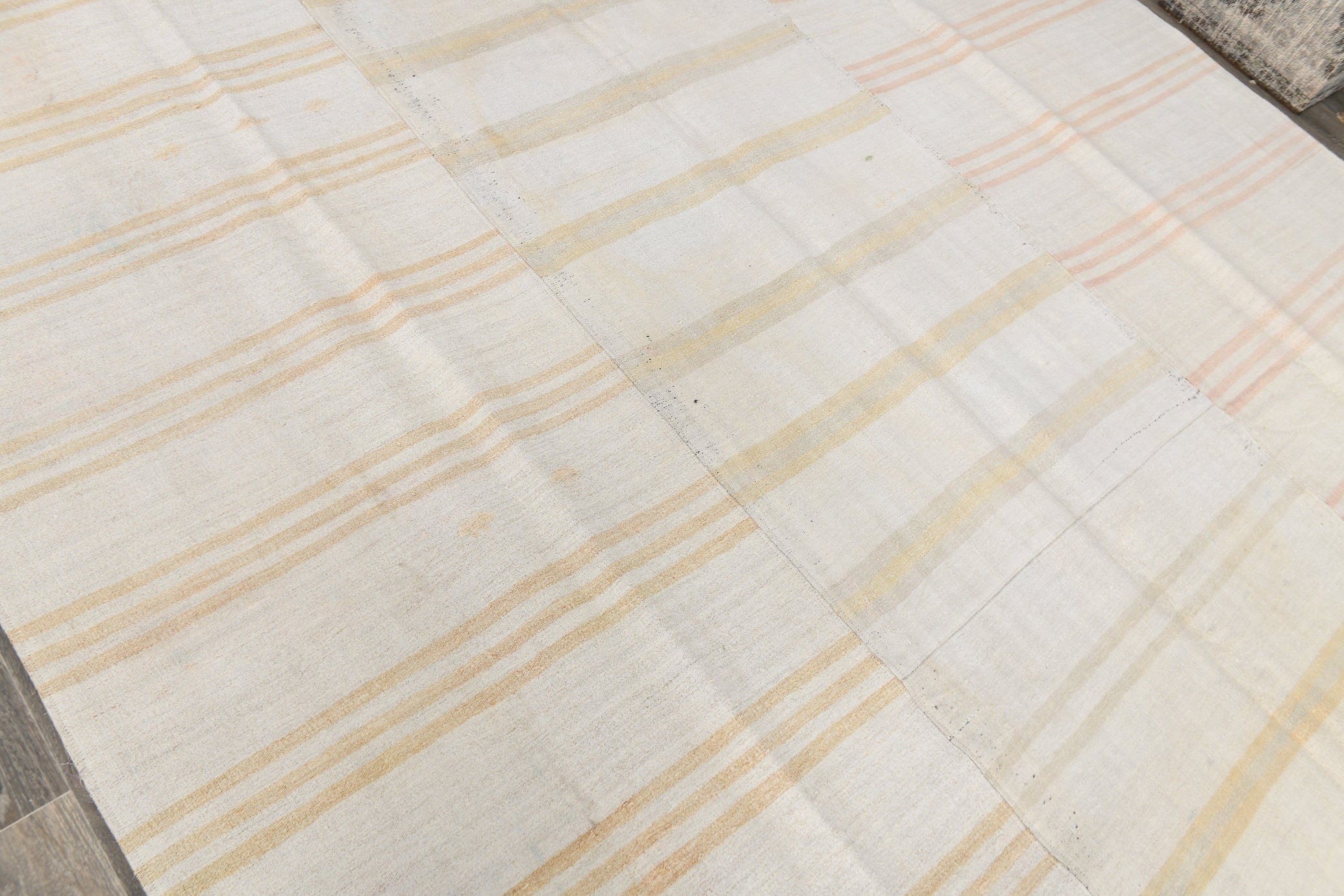 Vintage Hemp Kilim 9'5" x 12'2" ft